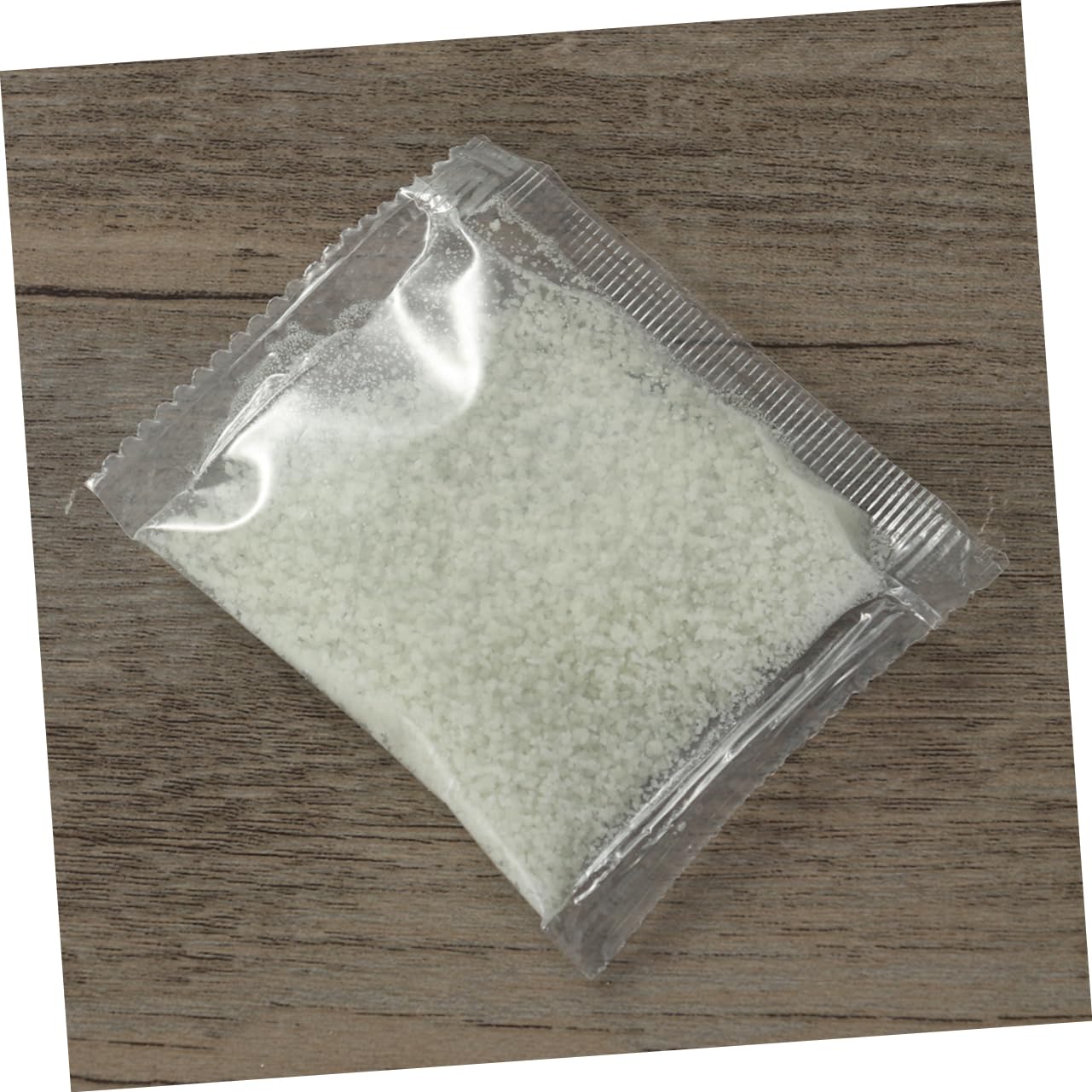 FAVOMOTO 10g Sky-Blue Luminous Sand for Fish Tank Decor Fluorescent Micro Landscape Ornaments