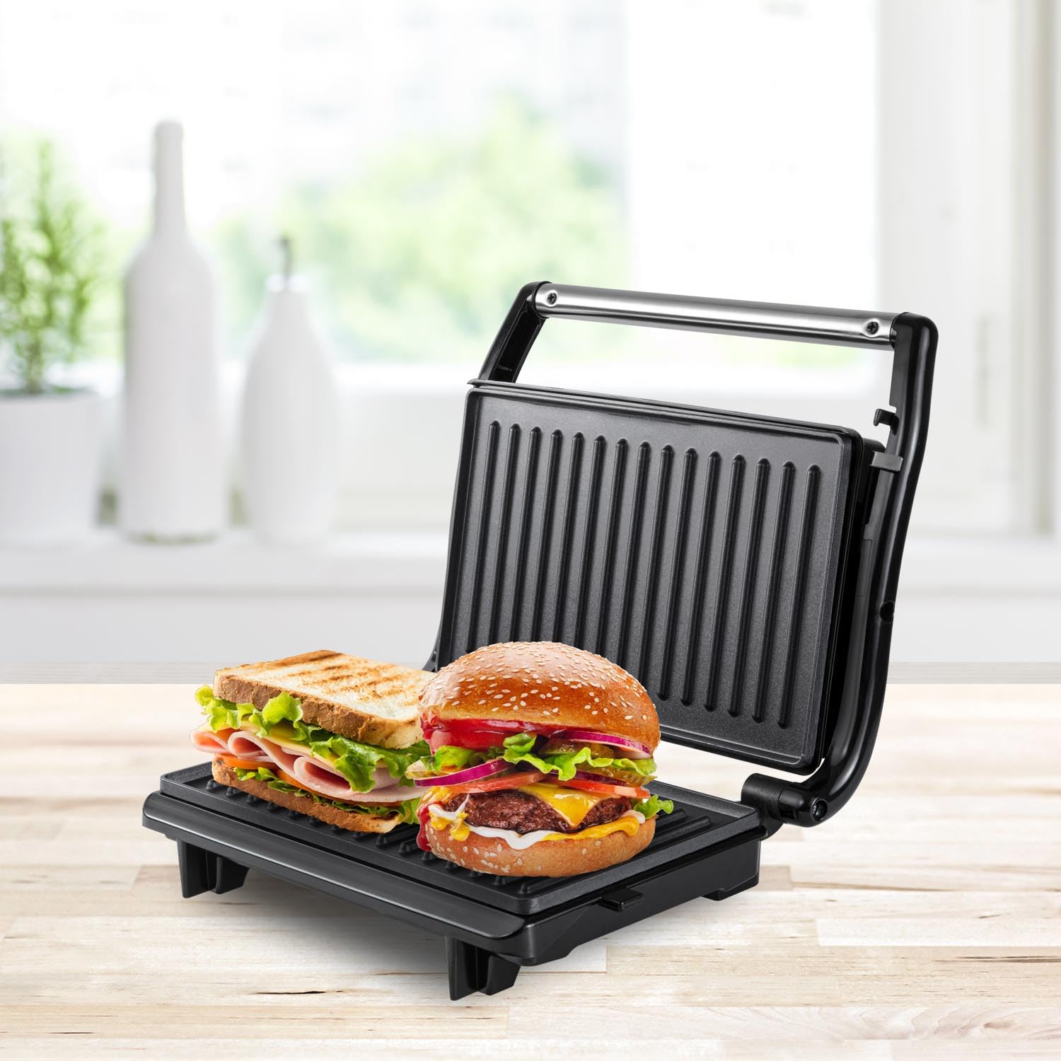 BEPER P101TOS003 Parrilla Eléctrica Compacta, Placa Antiadherente, Tostadora, Sándwiches, Carne, Verduras - Placas Autoajustables, Mango Termoaislante y Recogedor de Cable Integrado