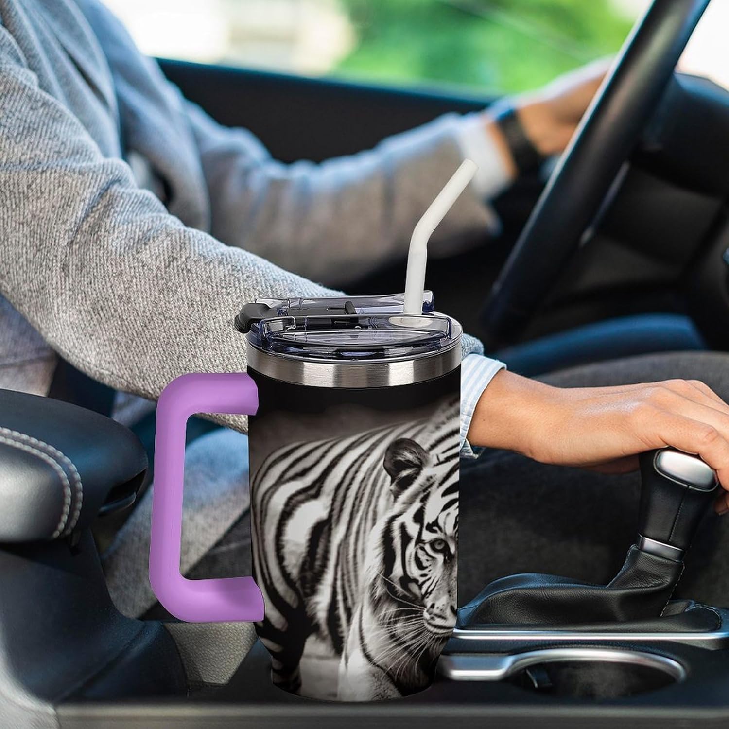 Black And White Tiger Travel Coffee Mug Reusable Durable Stainless Steel Insulated Tumbler with Handle And Straw Leak Resistant Portable Thermal Cup Gifts for Men Women 40 Oz