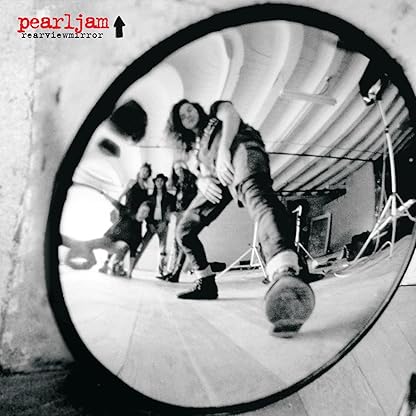 REARVIEWMIRROR (GREATEST HITS 1991 - 2003 VOL 1) por Pearl Jam — capa do álbum