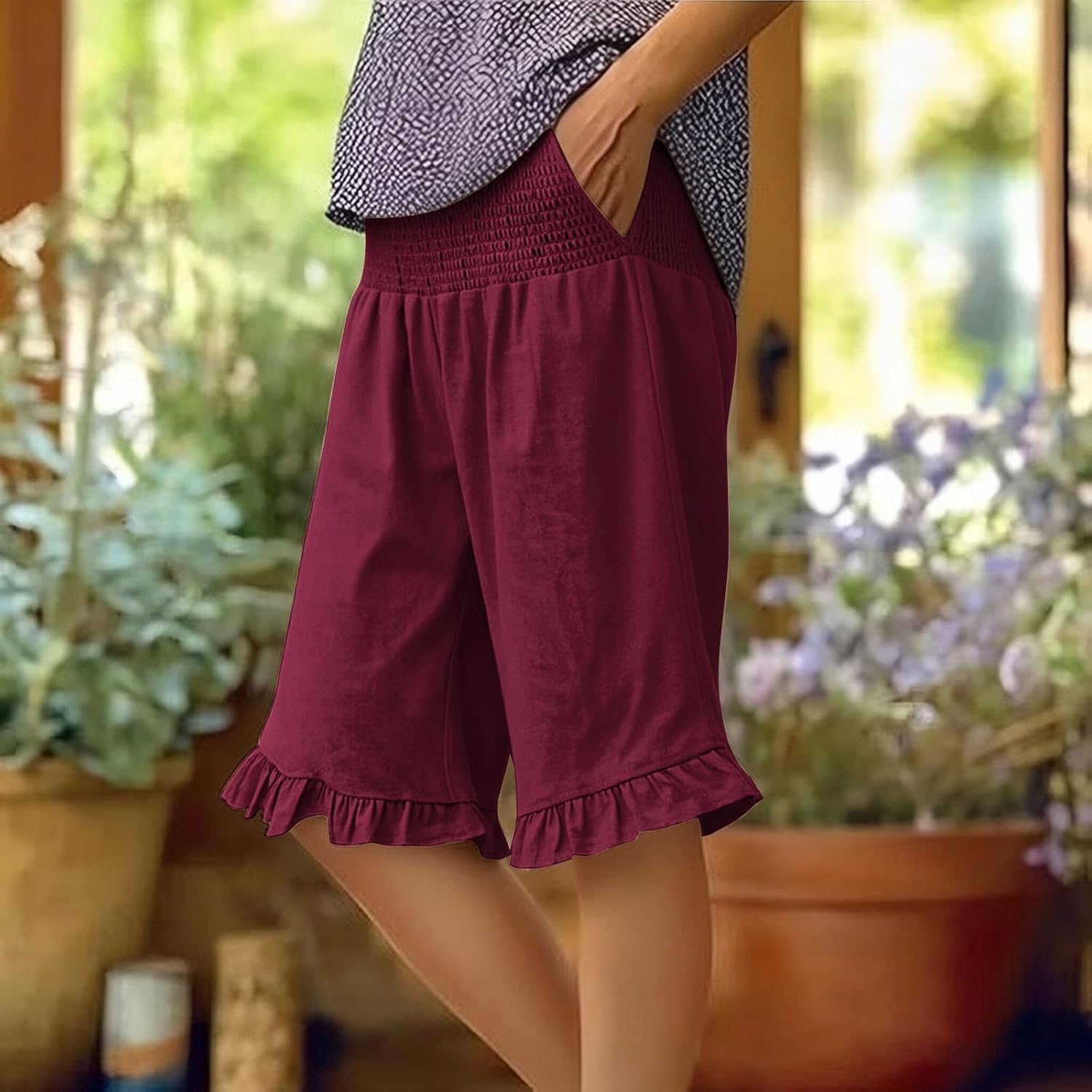 Women's Sports & Recreation Shorts Womens Smocked Waist Short Pants High Waist Ruffled Hem Casual Bottoms with Pockets Womens Lounge Shorts (Wine,xx-Large)