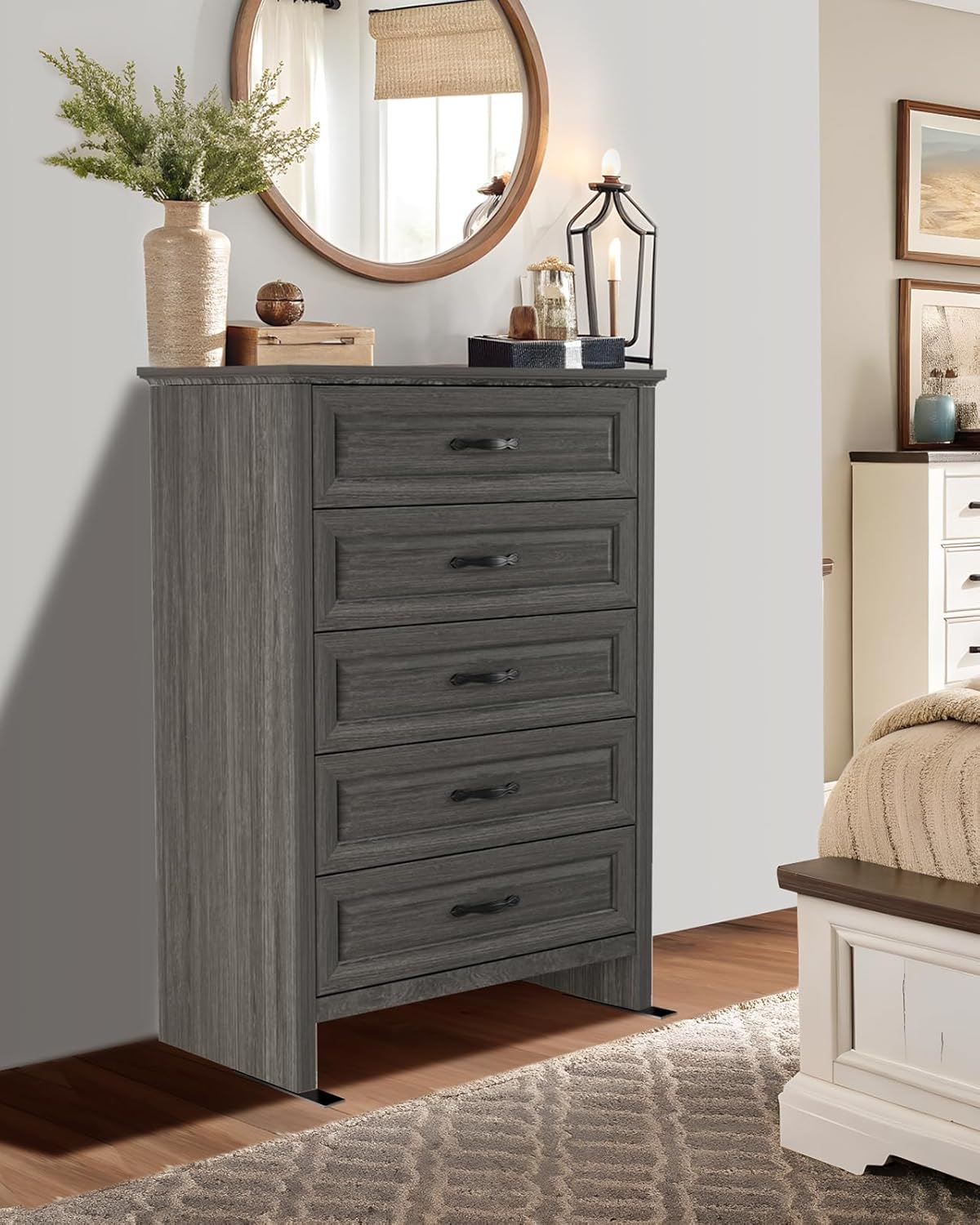 Detailed product dimensions for the Pipishell 5-drawer dresser, including height, width, and depth.