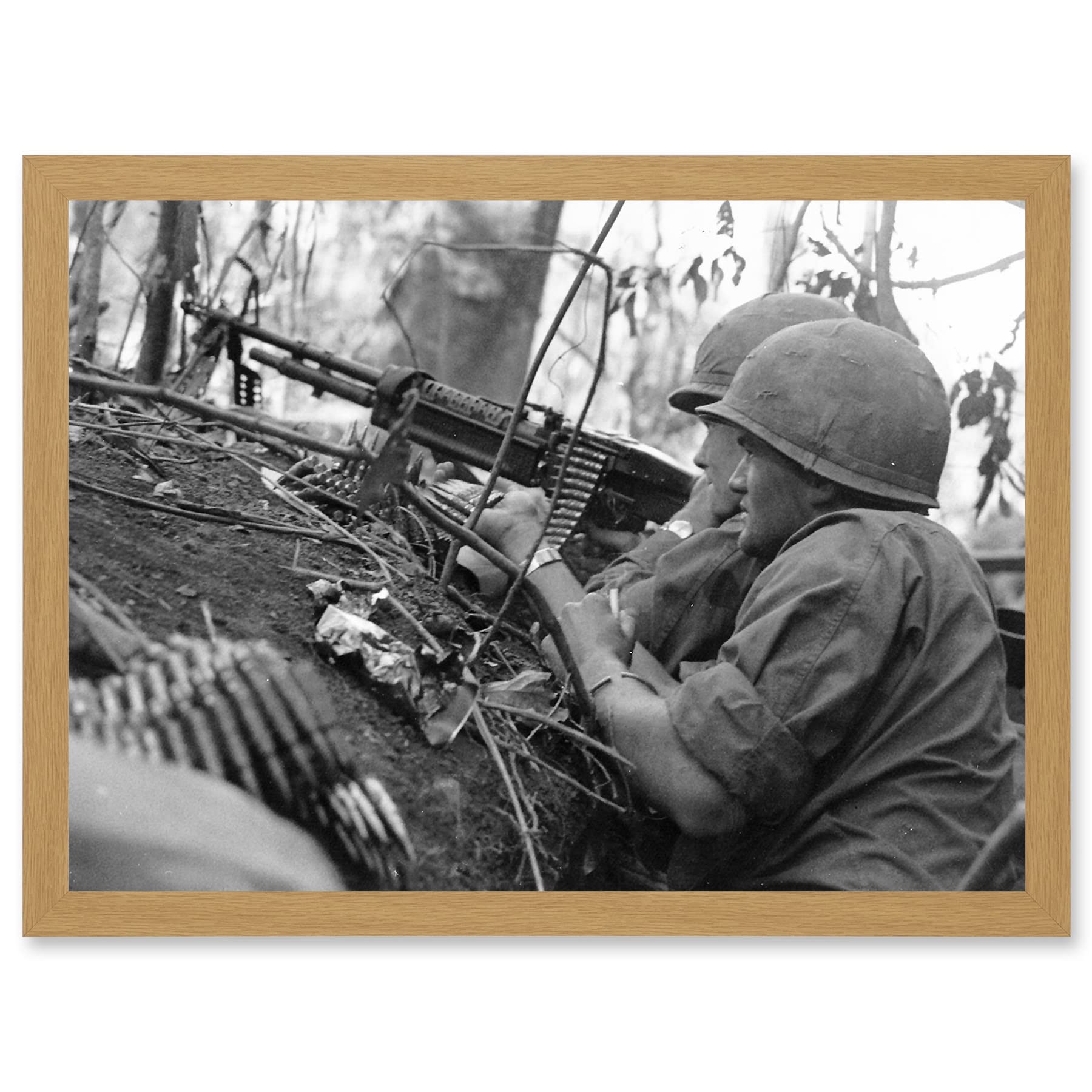 Artery8 War Vietnam USA GI Soldiers M60 Machine Gun 1966 Photo Artwork Framed Wall Art Print A4