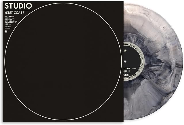 West Coast (Vinil Preto / Branco) por Studio, capa do álbum