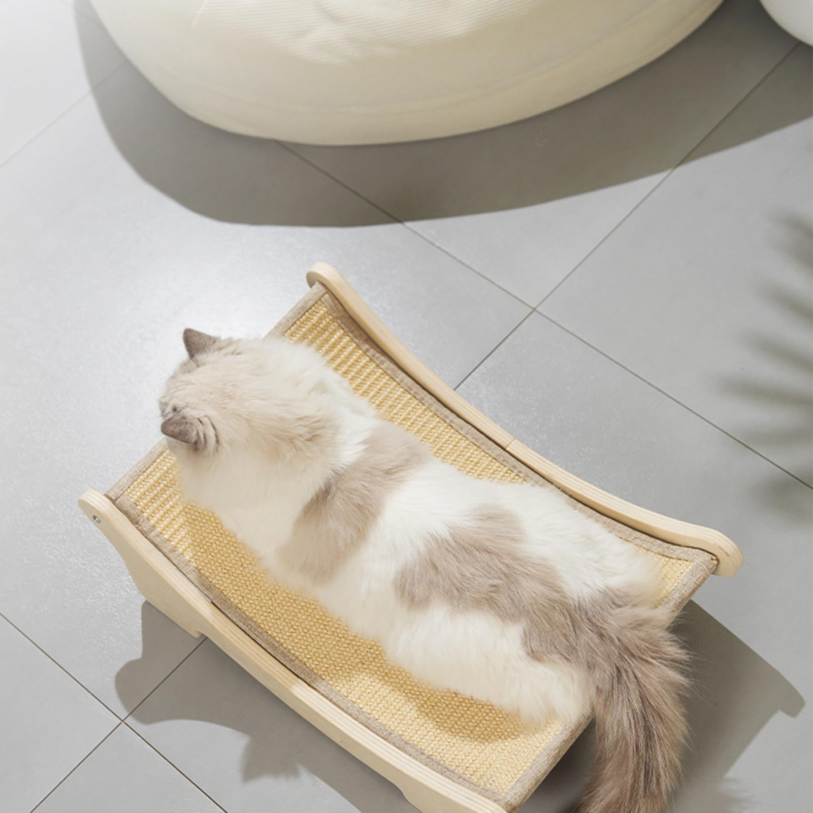 Lit griffoir pour chat - Protection de meubles en sisal
