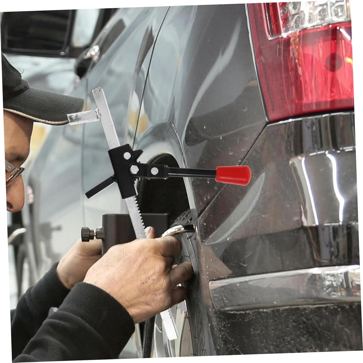 Cabilock Manual Tire Expander Tool Portable Tire Repair Spreader for Trucks Versatile Automotive Tire Lifespan Extender Easy Operation Anywhere No Electricity Required