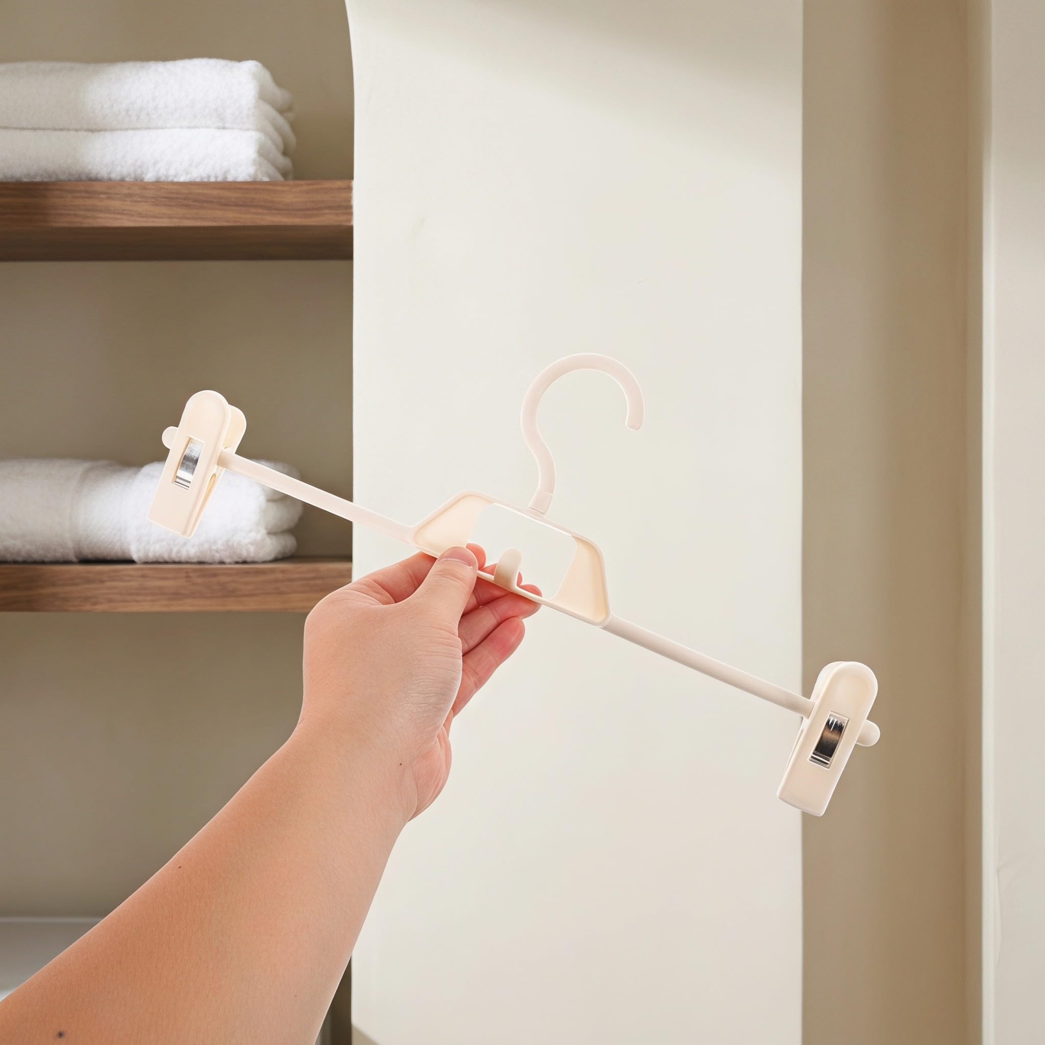 Lurrose 10 grucce per pantaloni: grucce in plastica antiscivolo per jeans/g | Organizzatori salvaspazio per armadi per jeans, vestiti per bambini, indumenti per adulti, ideali per asciugatura, viaggi, ca