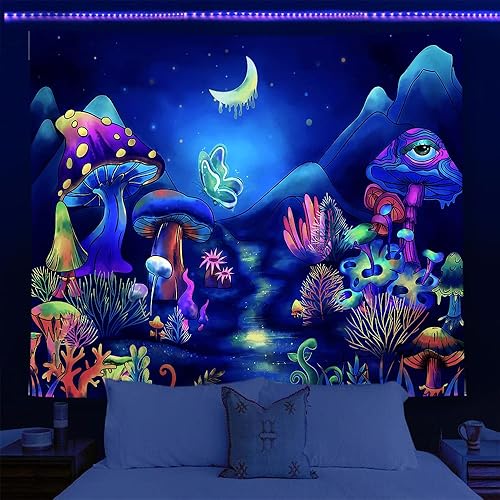 Wonrizon Tapiz de hongos con luz negra, tapices de bosque de mariposas, reactivos a los rayos UV, luna estrellada para colgar en la pared,