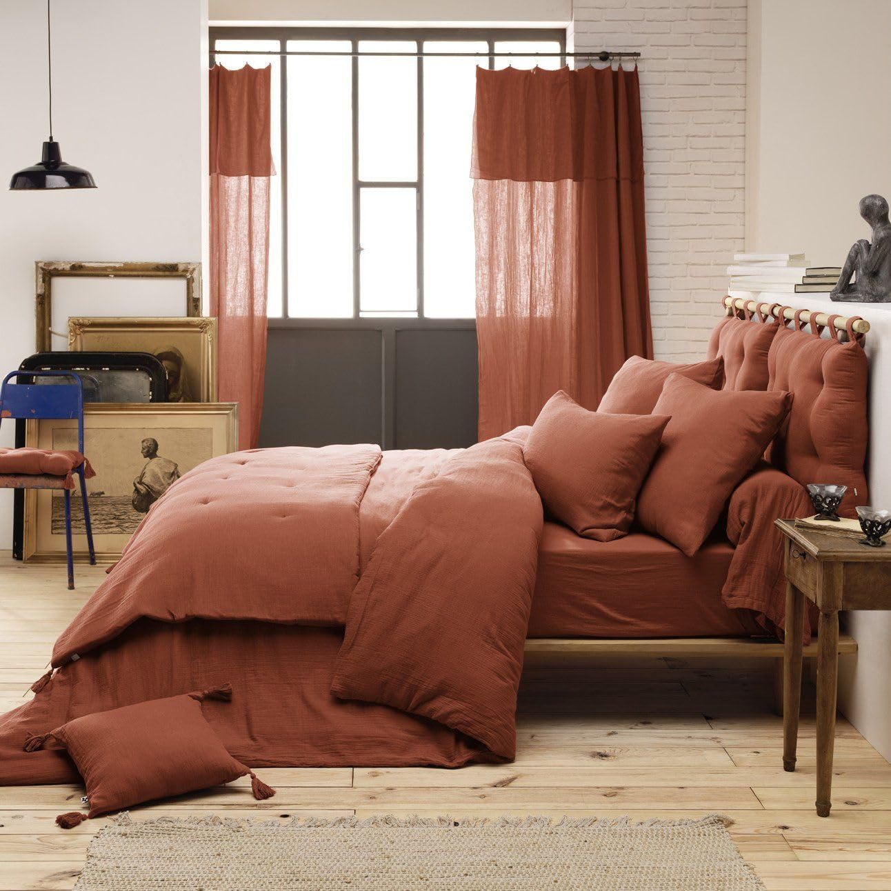 Edredon - Copriletto L'Effetto Farfalla 90 x 200 cm – Runner da letto 100% Garza di Cotone con Finitura Pompon [Copriletti e Copriletti] (Arancione Terracotta)