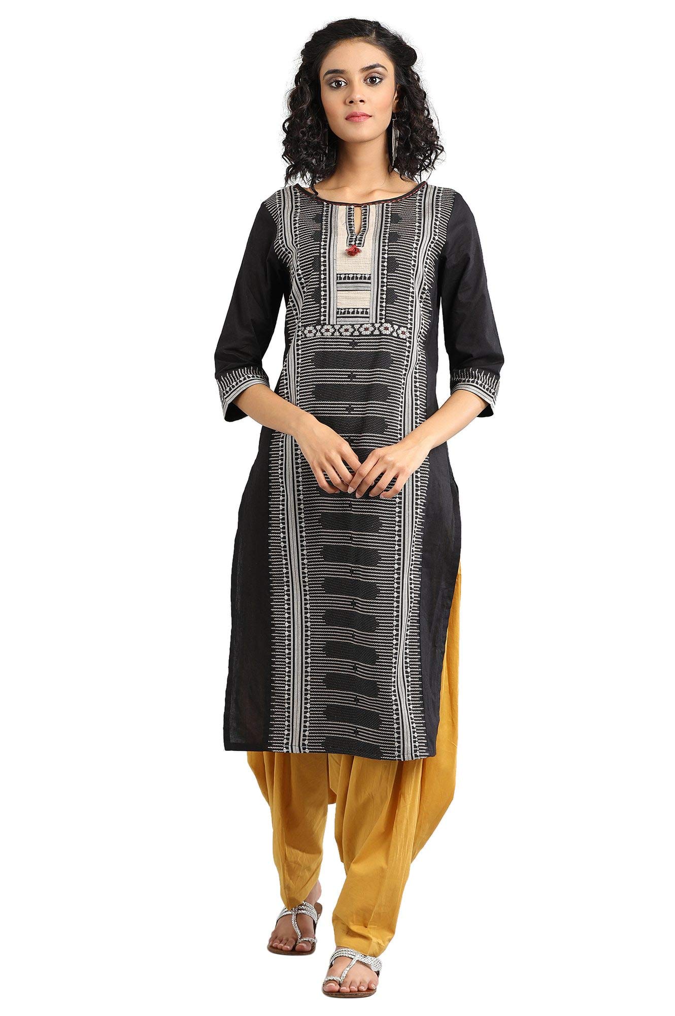 aurelia Women's High Rise Regular Fit Cotton Patialas (19CRA60043-600451_Gold_Free Size)-picture-43