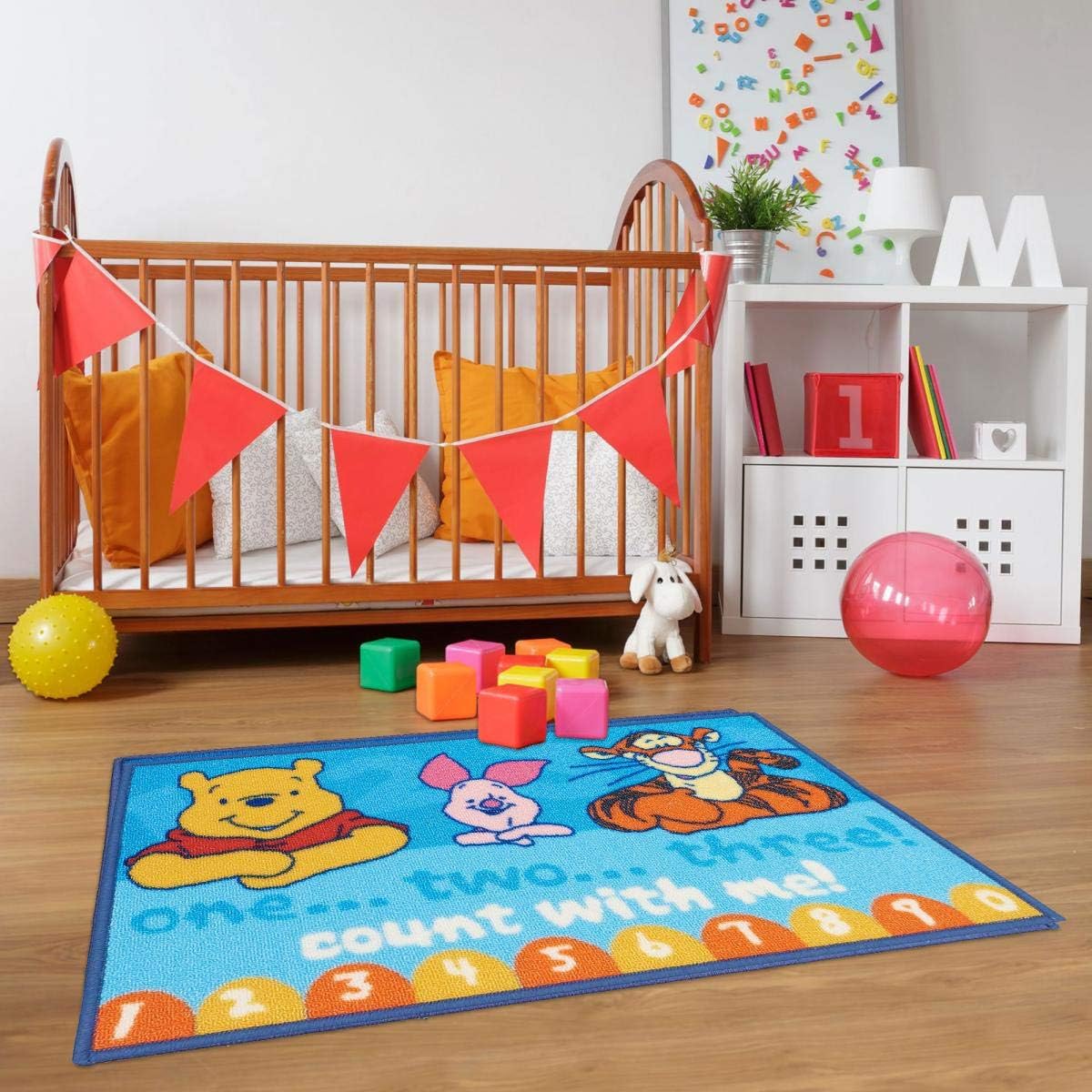 Winnie the Pooh Children's Rectangular Rug 80 x 140 cm Count with Me