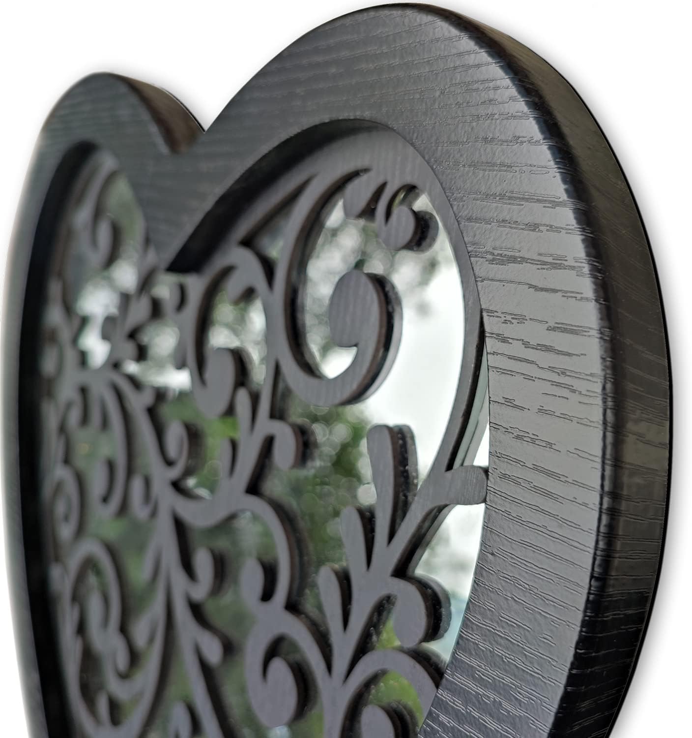 Wocred Heart Mirror Farmhouse Wall Decor,Gorgeous Rustic Farmhouse Accent Mirror,Black Color Entry Mirror for Bathroom,Bedrooms,Living Rooms and More(20”x20.7”)