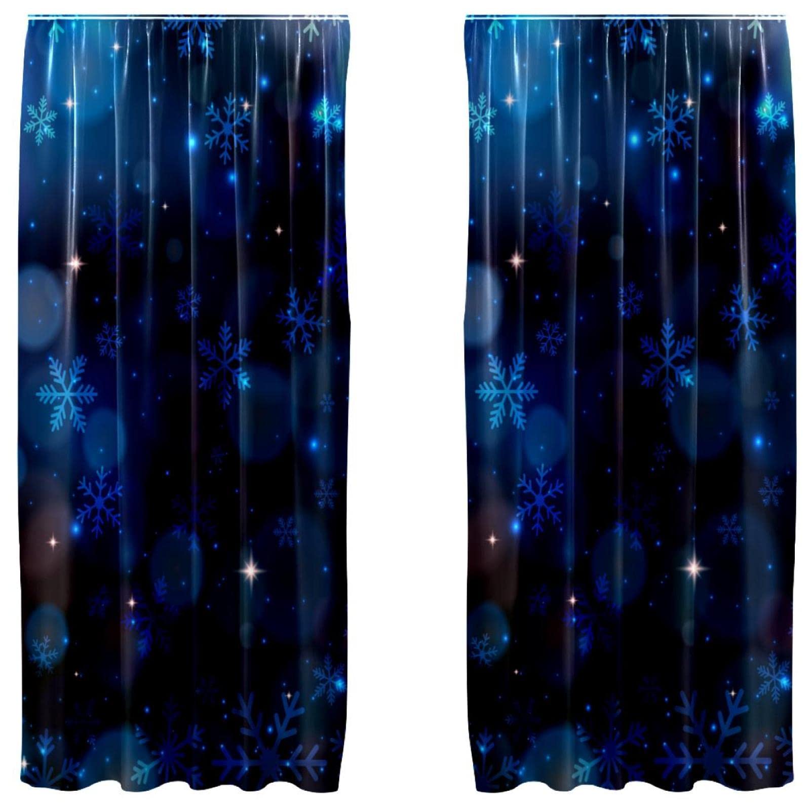 Rideaux légers bleus à motif flocon pour créer un salon cocooning en hiver