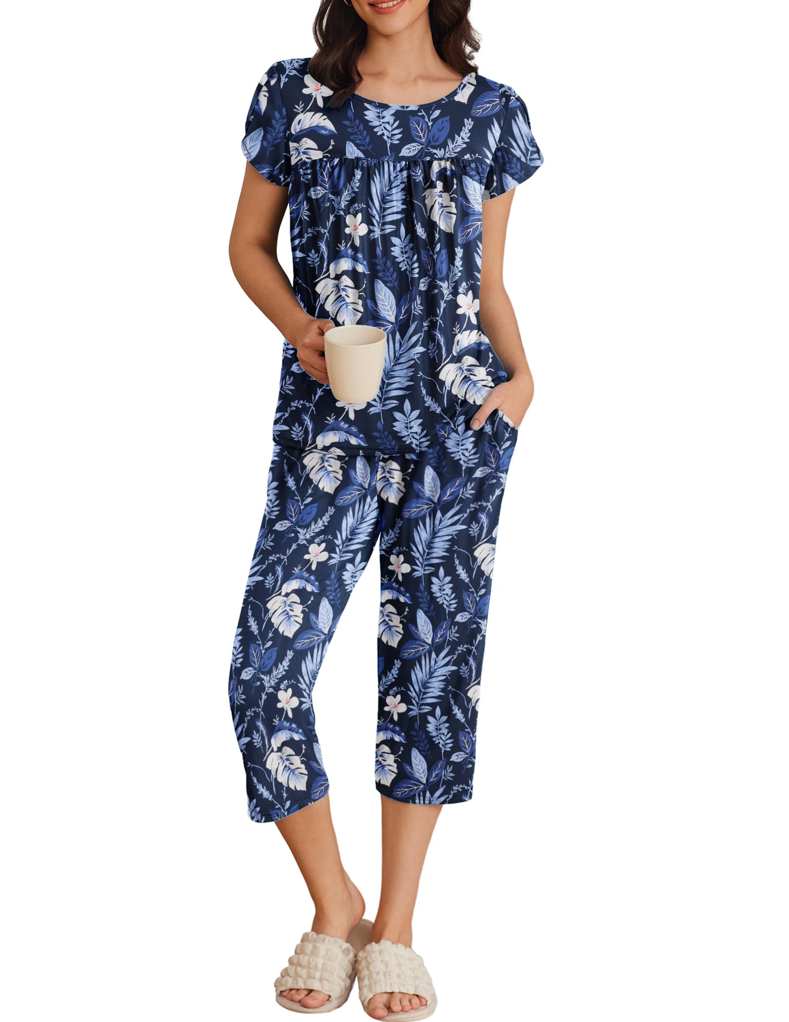 Ekouaer Womens Capri Pajama Sets Short Sleeve Sleepwear Two-Piece Pjs Set Capri Pants Loungewear with Pockets S-XXL