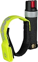 Vista 1 de SABRE Runner Pepper Gel para autodefensa con correa de mano LED ajustable para correr, luz siempre encendida o intermitente, ajuste ambidiestro