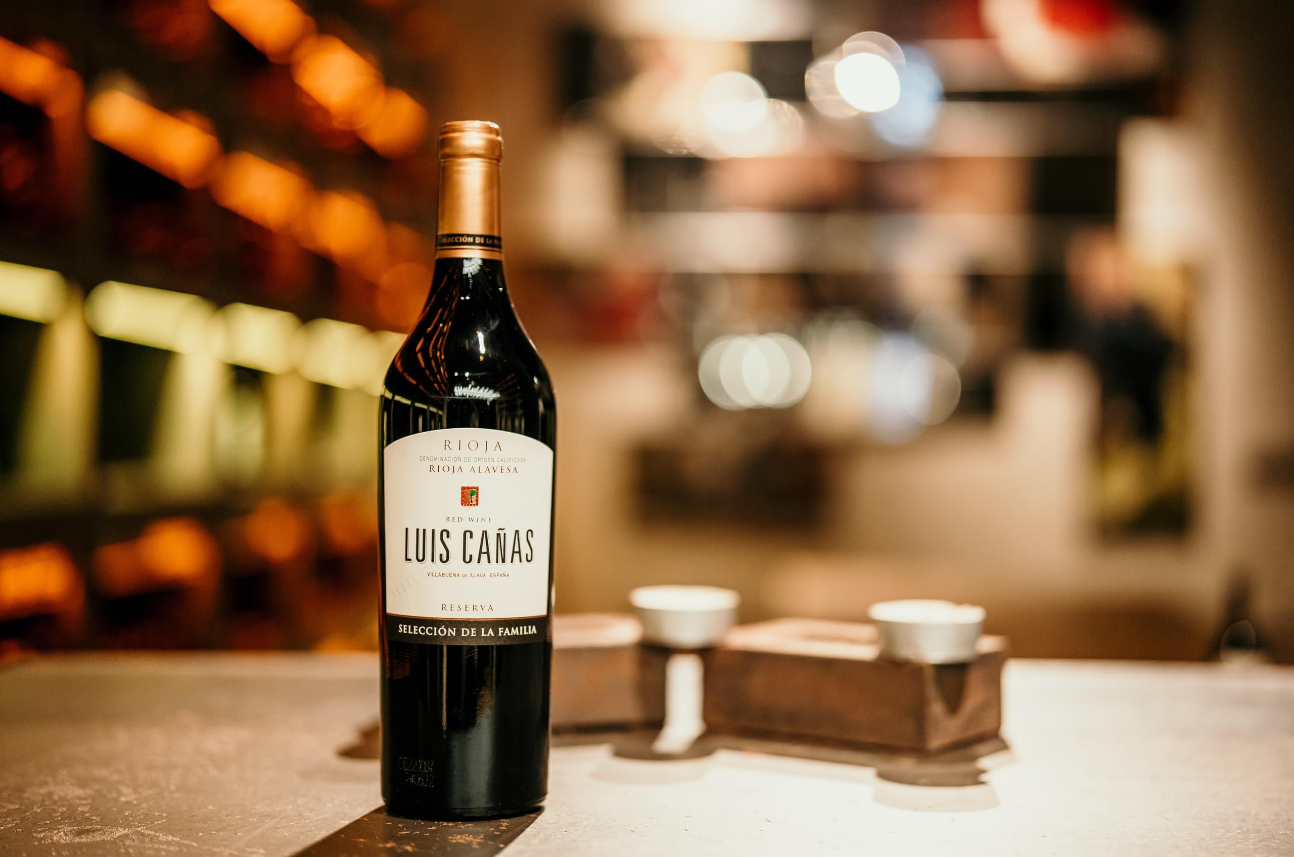 Luis Cañas - Vino Tinto con D.O. Rioja - Reserva Familia - Variedad Tempranillo, Carbernet-Sauvigon - Notas de Fruta Negra - Barricas Roble Francés y Americano - Estuche Cartón - 2 Botellas de 75 cl