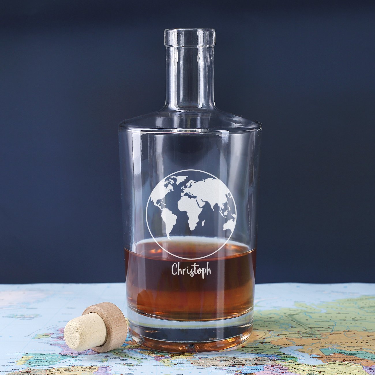 Herz & Heim® Rum Geschenkset bestehend aus einer Karaffe und 2 Gläsern mit persönlicher Gravur Küche, Haushalt & Wohnen
