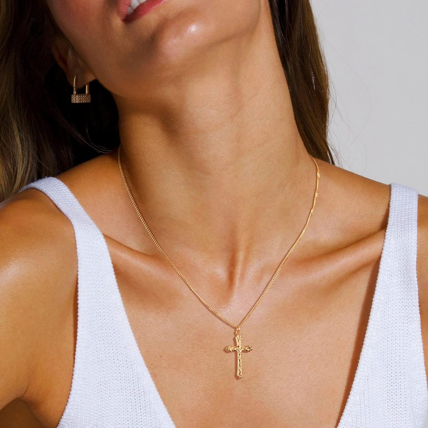 MTMY Gold Cross Necklace 14K Gold Plated Dainty Gold Cross Pendant Necklace for Women Delicate Necklace Jewelry - Image 3