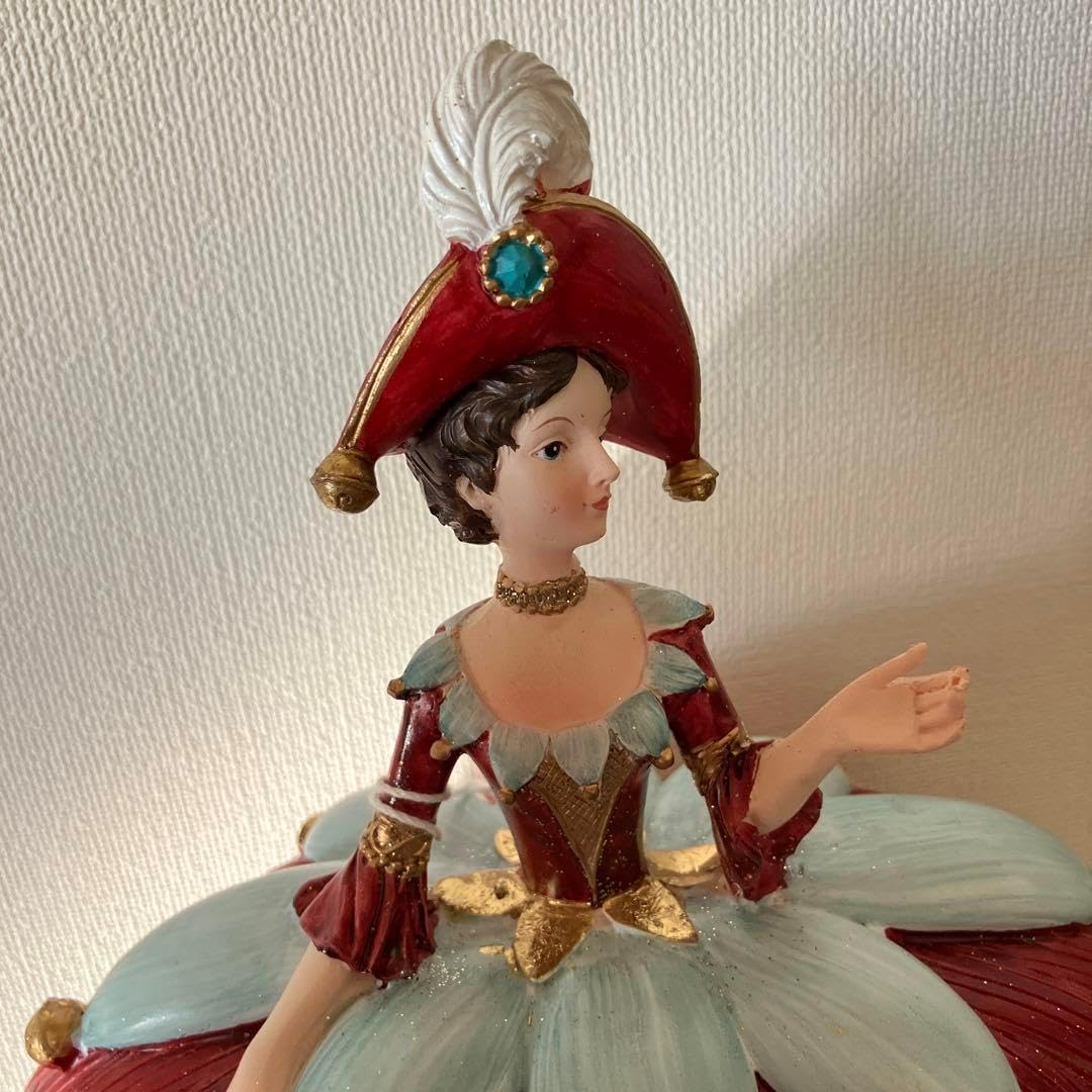 ハルモニア　クリスマス　陶器　ドレスクイーン　ジュエリーボックス　ボンボニエーレ ハルモニアクリスマス陶器ドレスクイーンジュエリーボックスボンボニエーレ