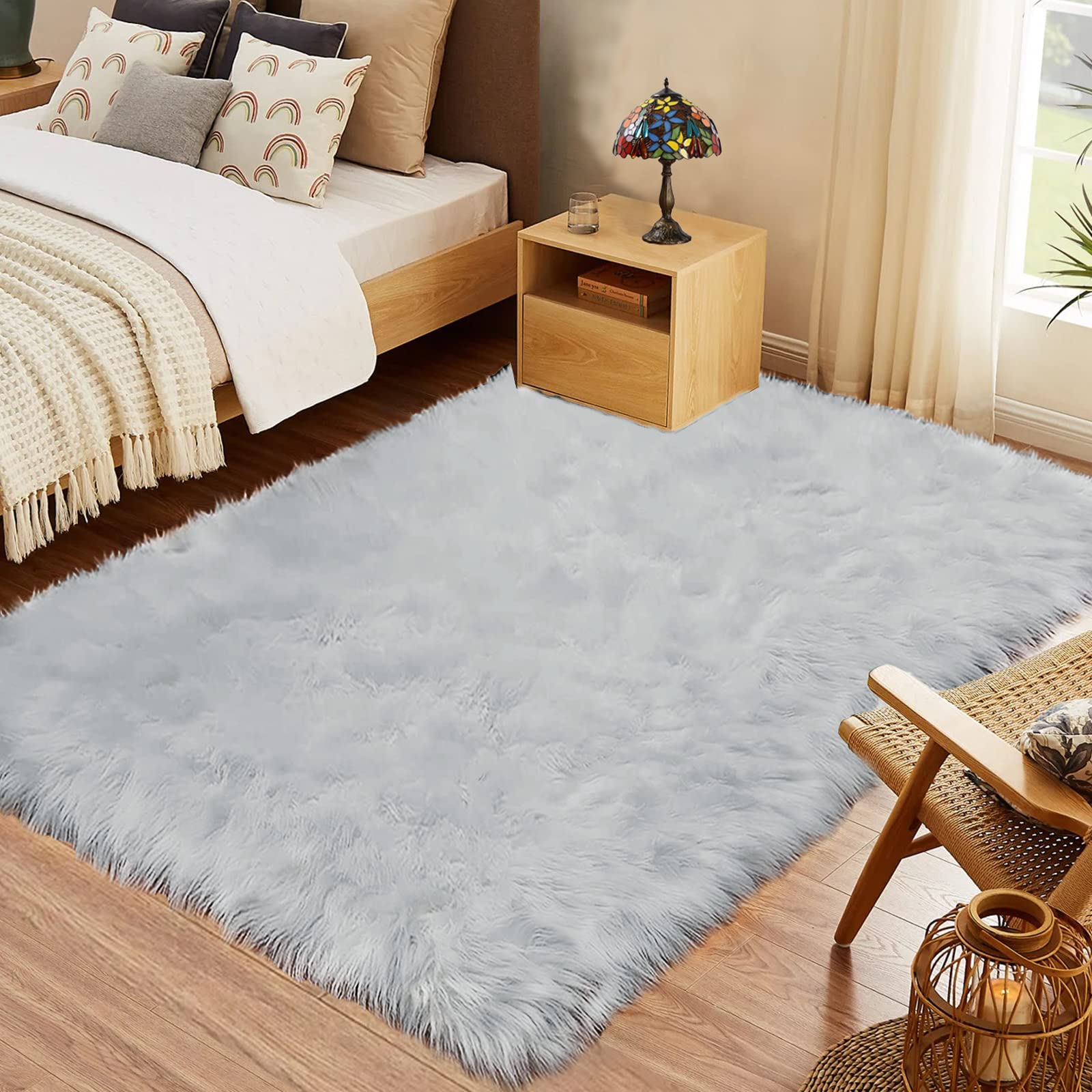 Goolela 5x8 Area Rug Faux Fur Rug Fluffy Washable Grey Rug Sheepskin Large Throw Rug for Living Room Bedroom Shag Rug Soft Floor Rug Home Decor, Rectangle