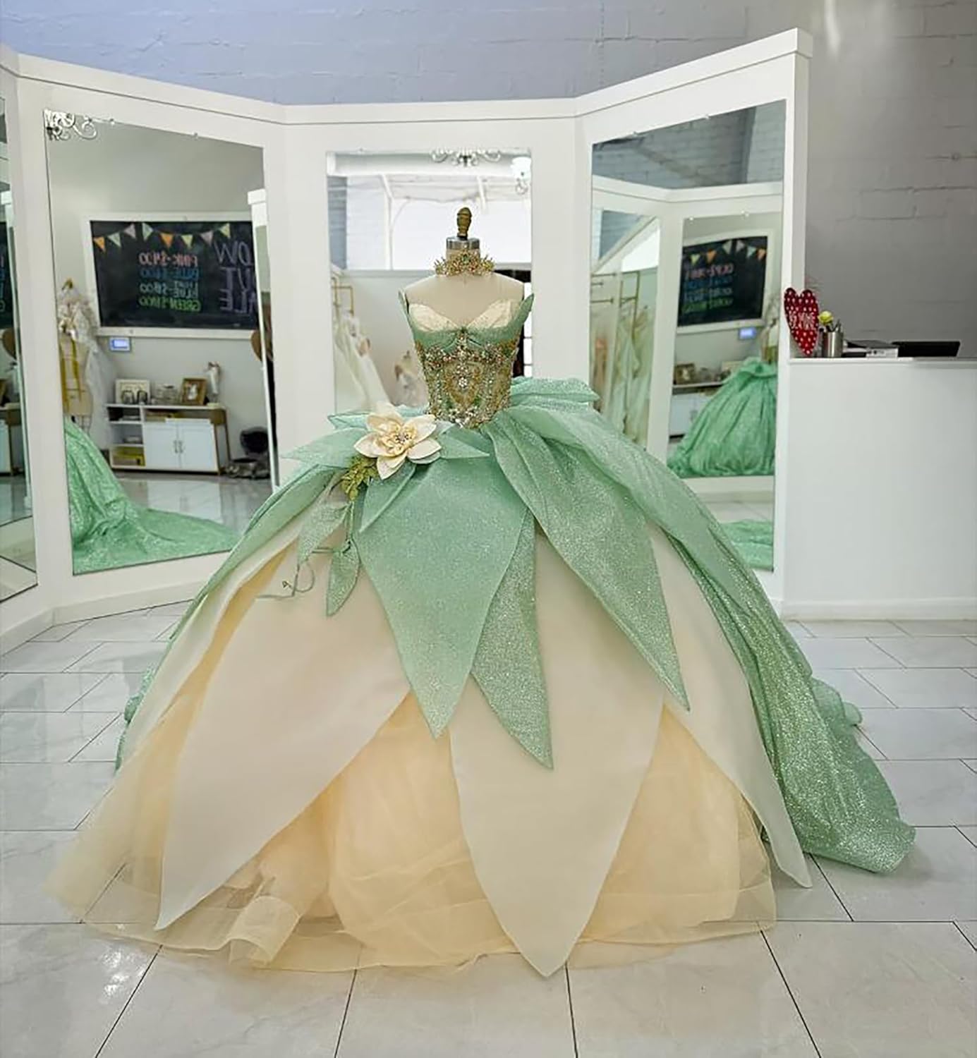 Sparkly Quinceanera Dresses with Bow 3D Flower Sweet 16 Dresses with Cape Striking Vestidos De 15 Anos - Image 6