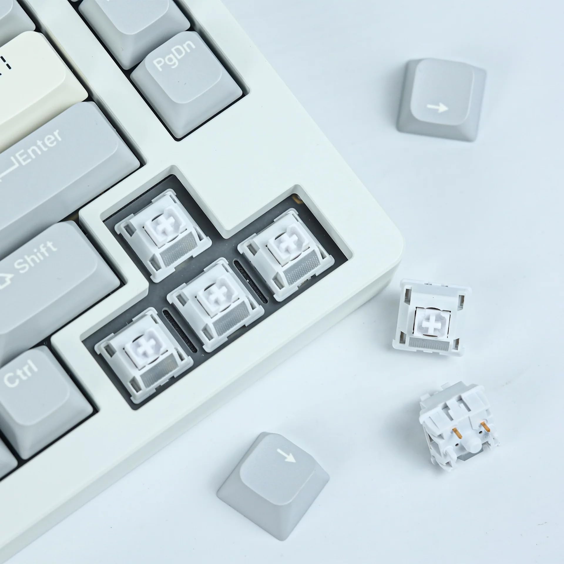 Amazon | Chosfox White Fox Linear Switch 35個入りボックス