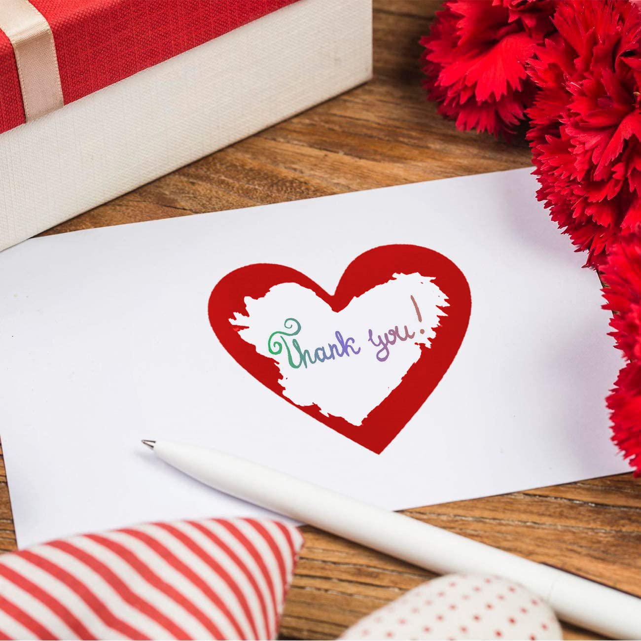 100 Adesivi Gratta E Vinci A Forma Di Cuore | Oro | 6x7 Cm | Per Biglietti, Matrimoni, Eventi - Foto 2