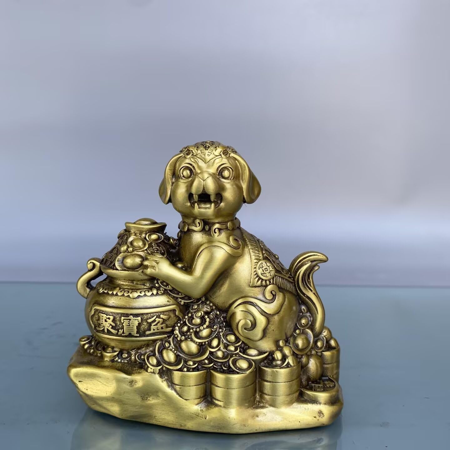 Dytartzx Pure Copper Fortune Dog Statue, Feng Shui Lucky Dog Figurine for Wealth & Prosperity, Handcrafted Copper Dog Sculpture for Home Office Entryway Decor, Good Luck