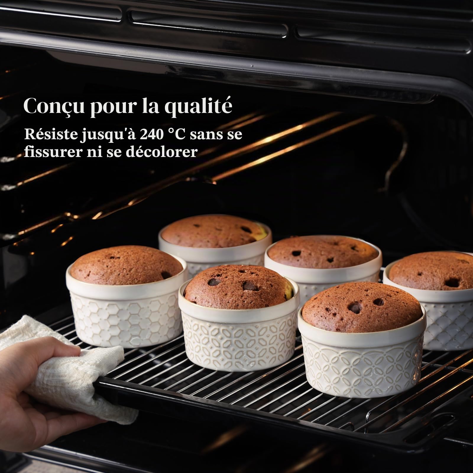 DOWAN 6 Pack Oven Safe Ramekins with Lids, 6 oz, Charcuterie Boards, Bowls for Crème Brulee, Souffle, Sauces Cups, Custard Cups, Set of 6, Beige
