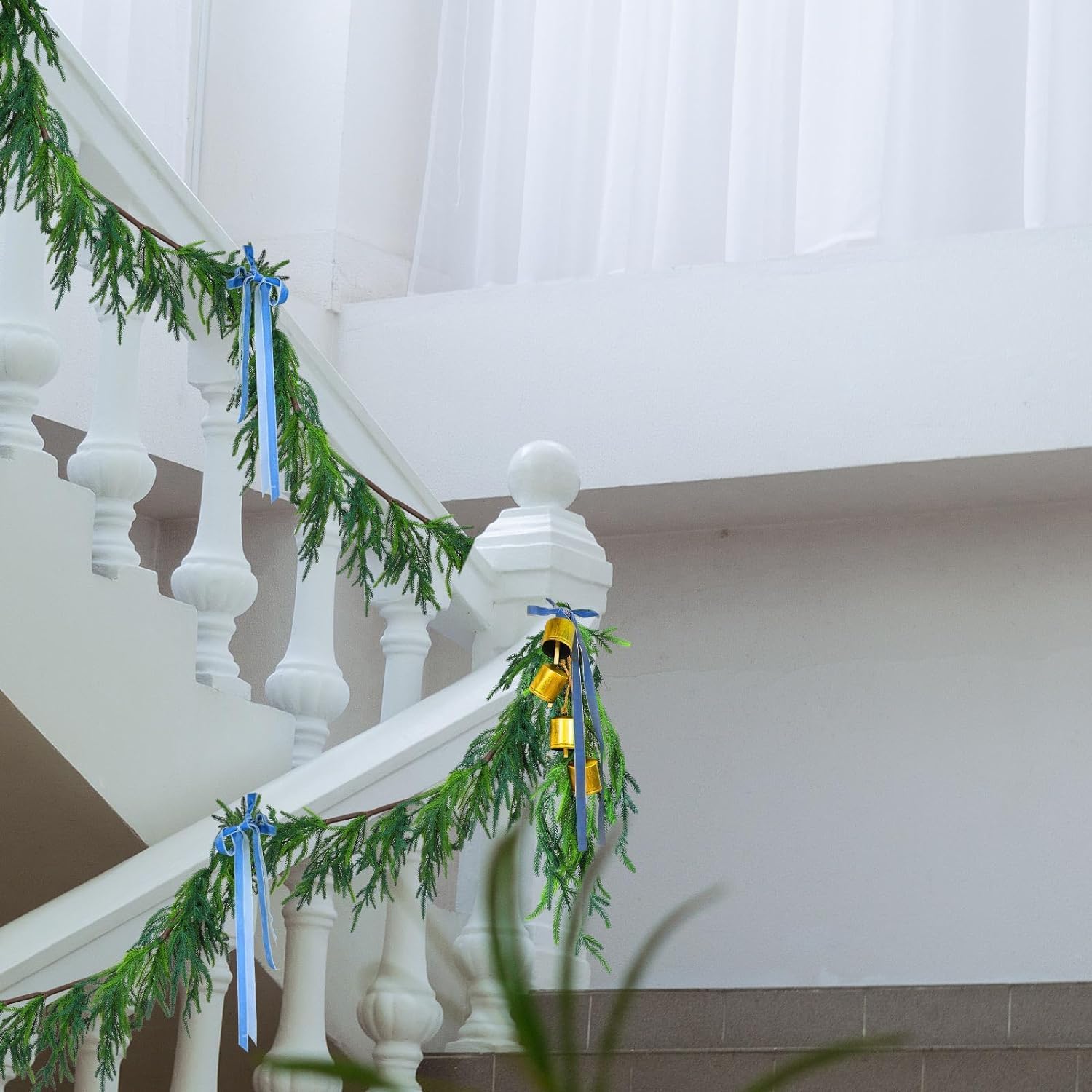 Weihnachten Deko, 2 Stück Weihnachtsgirlande 1.8M Künstliche Norfolk Pine Girlande Weihnachten aus PVC Grüne Weihnachtsgirlanden für Innen Kamin Treppe Wand Tür Außen (2Pcs-180cm)