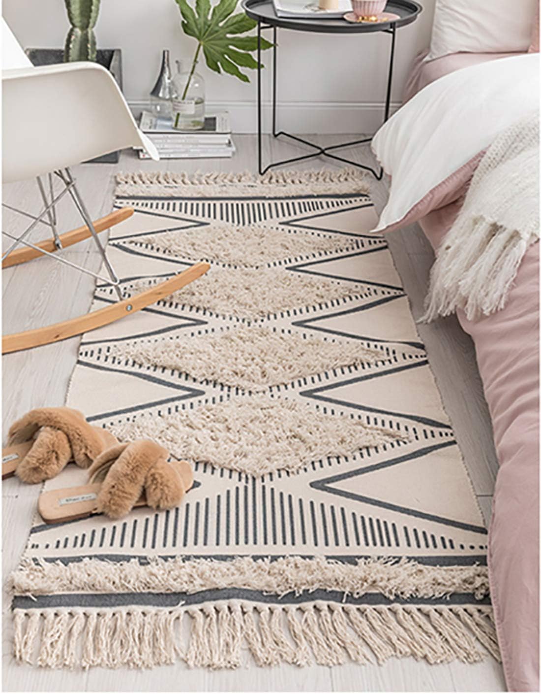 Fennco Styles Ivory Black Chevron Diamond Print Woven Tassel Area Rug - 24" W x 36" L Hand-Tufted Fringe Small Rug for Home Décor, Bedroom, Entryway Mat, Floor Décor