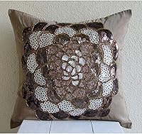 Vista 107 de The HomeCentric Funda de almohada, fundas marrones, fundas de almohada geométricas japonesas ópticas, fundas de almohada de 24 x 24 pulgadas, fundas