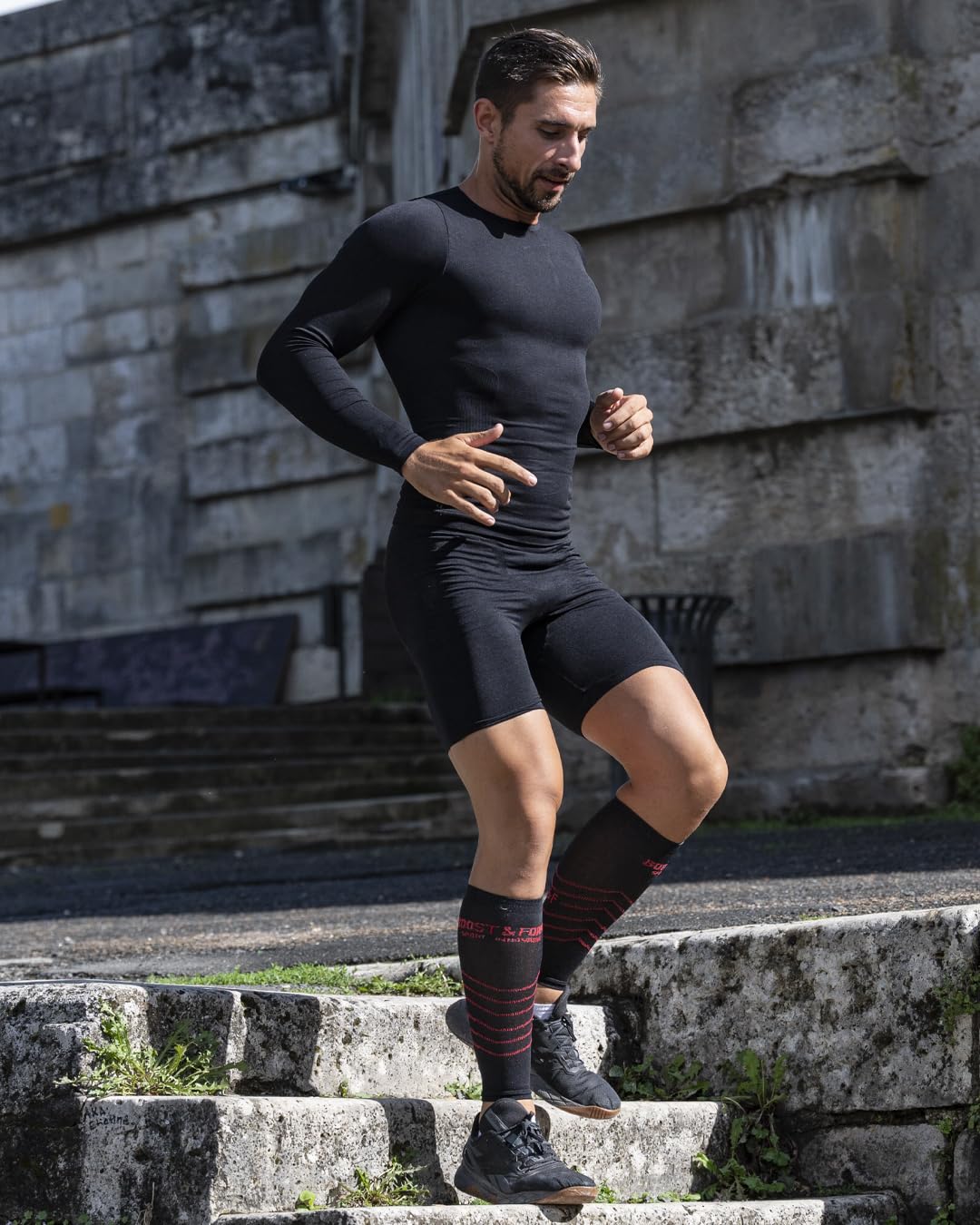 skinup T Shirt Compression Homme FLEXUP, Fibre Céramique, Tricotage 3D sans Coutures, Compression Ferme, Idéal Tennis Padel Running