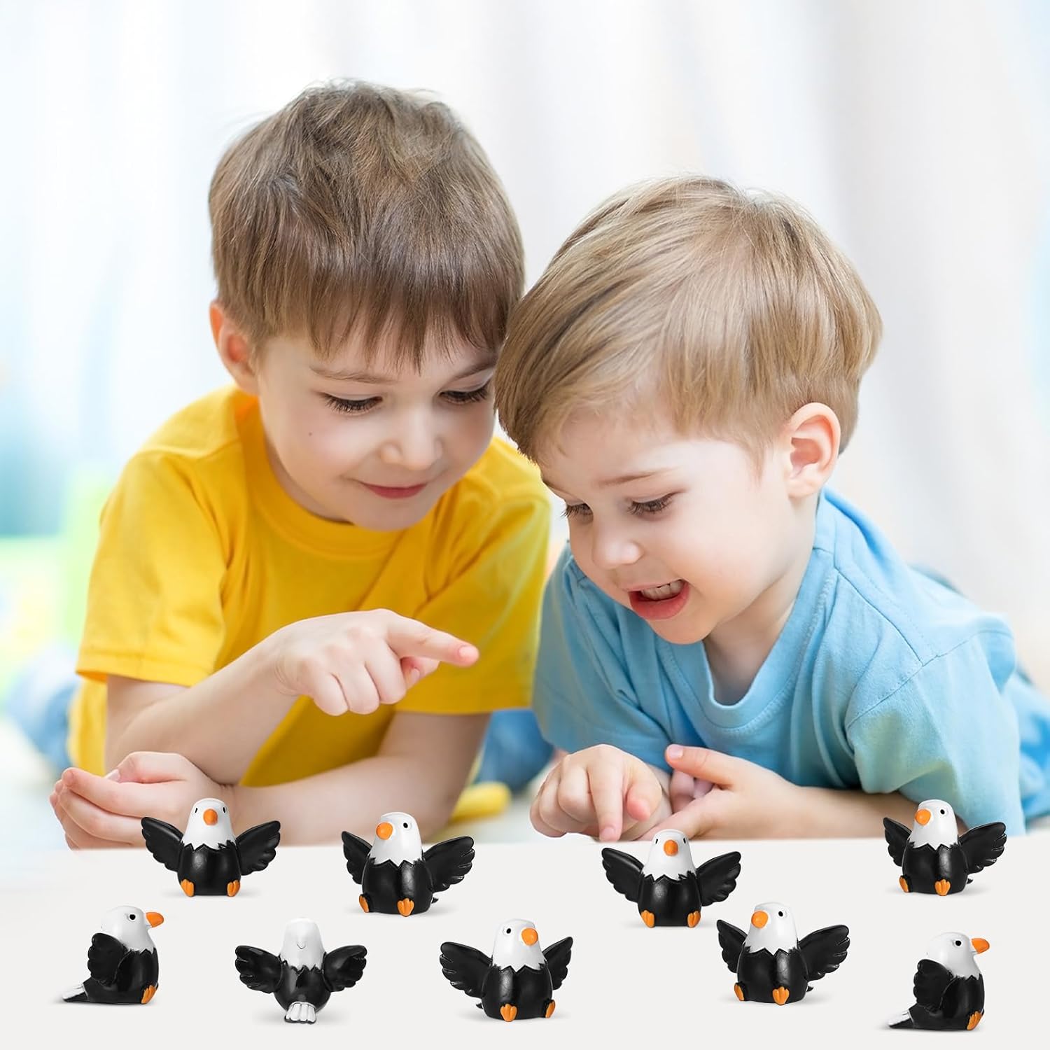 60 Pcs Mini Resin Bald Eagle, Wildlife American Bald Eagle Toy Figure, Patriotic Bald Eagle Bird Figurines, Bald Eagle Garden Statue, Ornaments for Independence Day Party Outdoor Lawn Garden