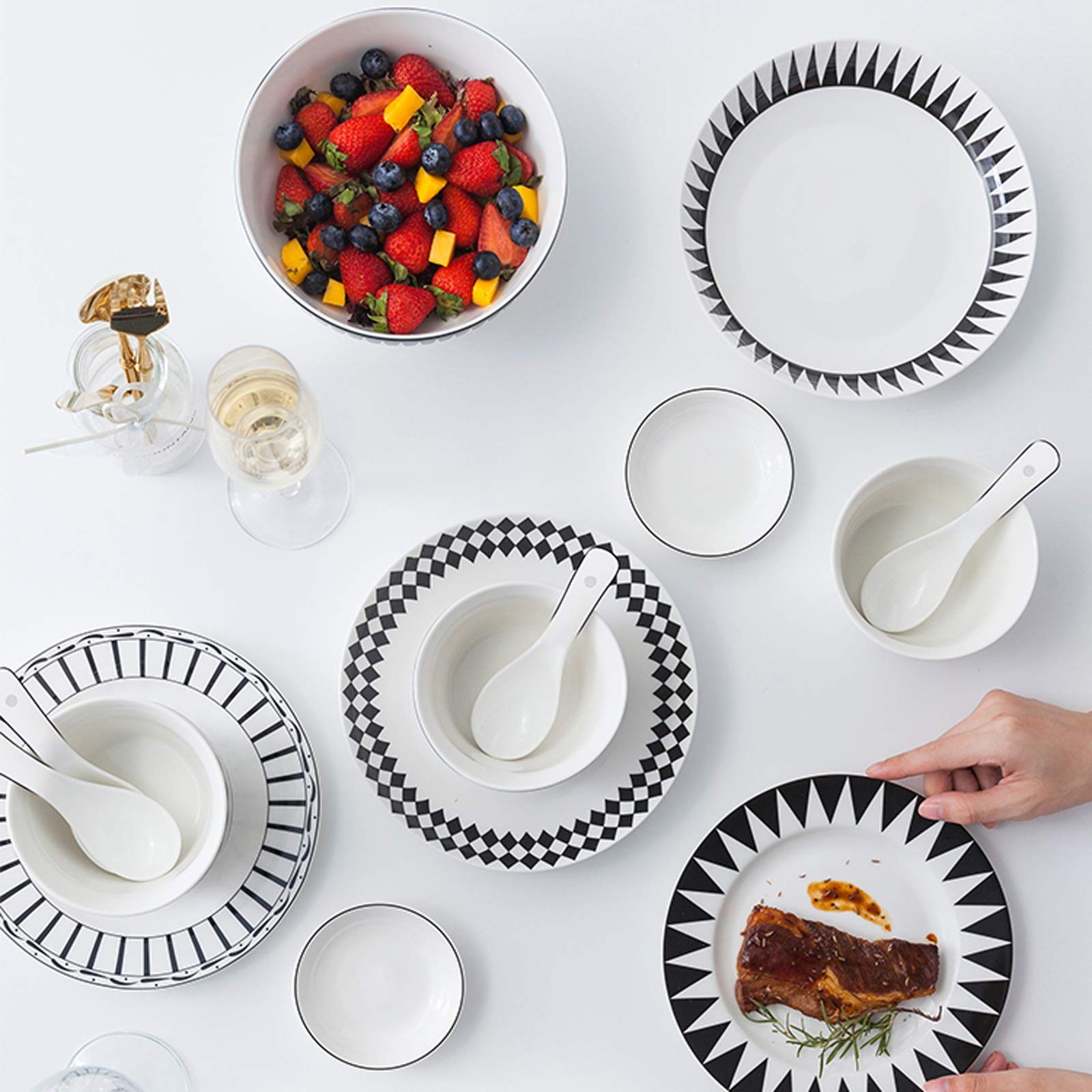 Speiseteller Küchengeschirr-Set, Teller, Schüsseln und Löffel, 6-teilig, Service for 2, personalisierte Keramik-Essteller-Sets, Geschirr-Set, geometrische Muster Flachteller (Color : B)