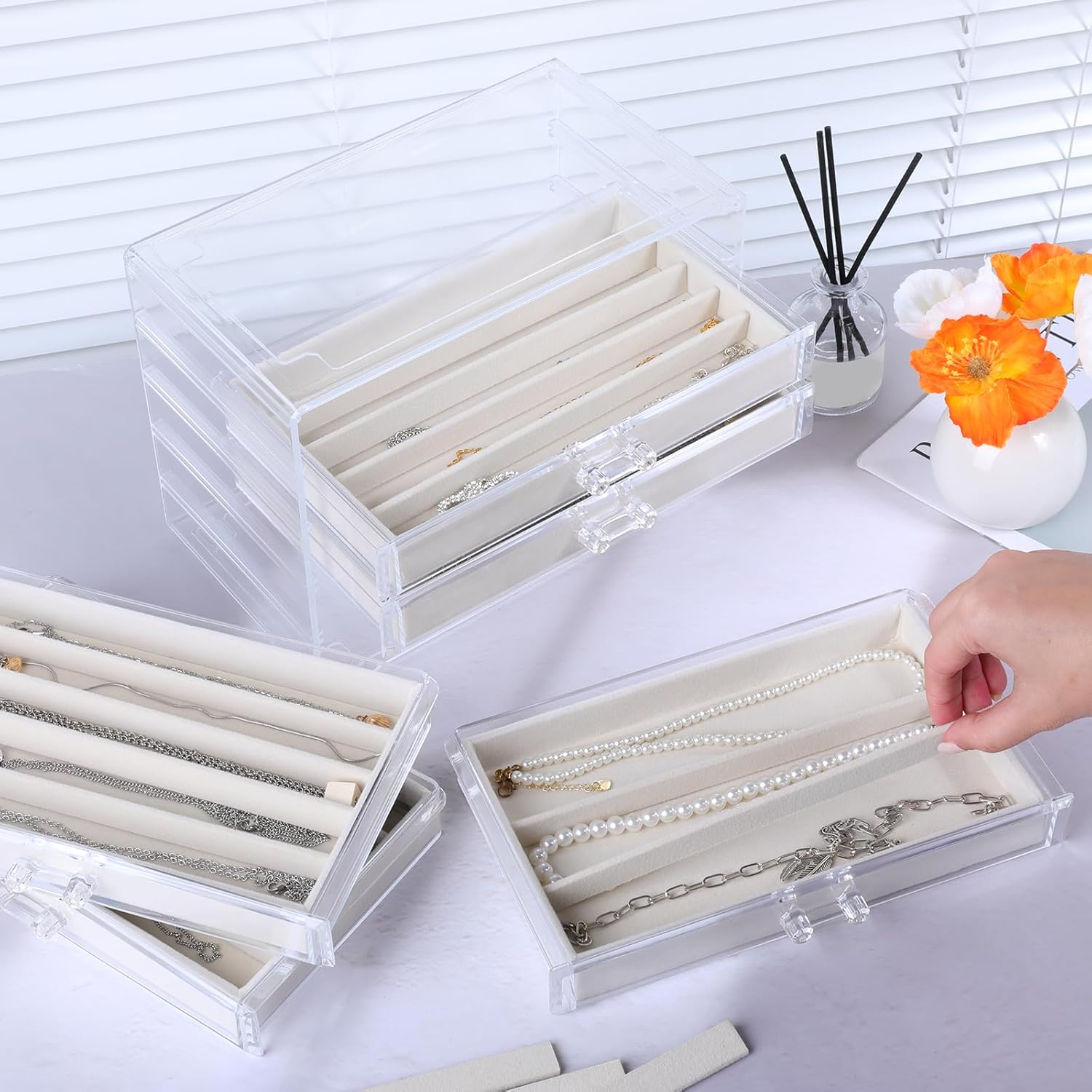 5 Layer Acrylic Necklace Storage Drawer, Dustproof Jewelry Box Organizer with 5 Drawers Dustproof Necklaces Box Clear Acrylic Jewelry Boxes for Women Girls Ring Necklace Earring Bracelet Organizers