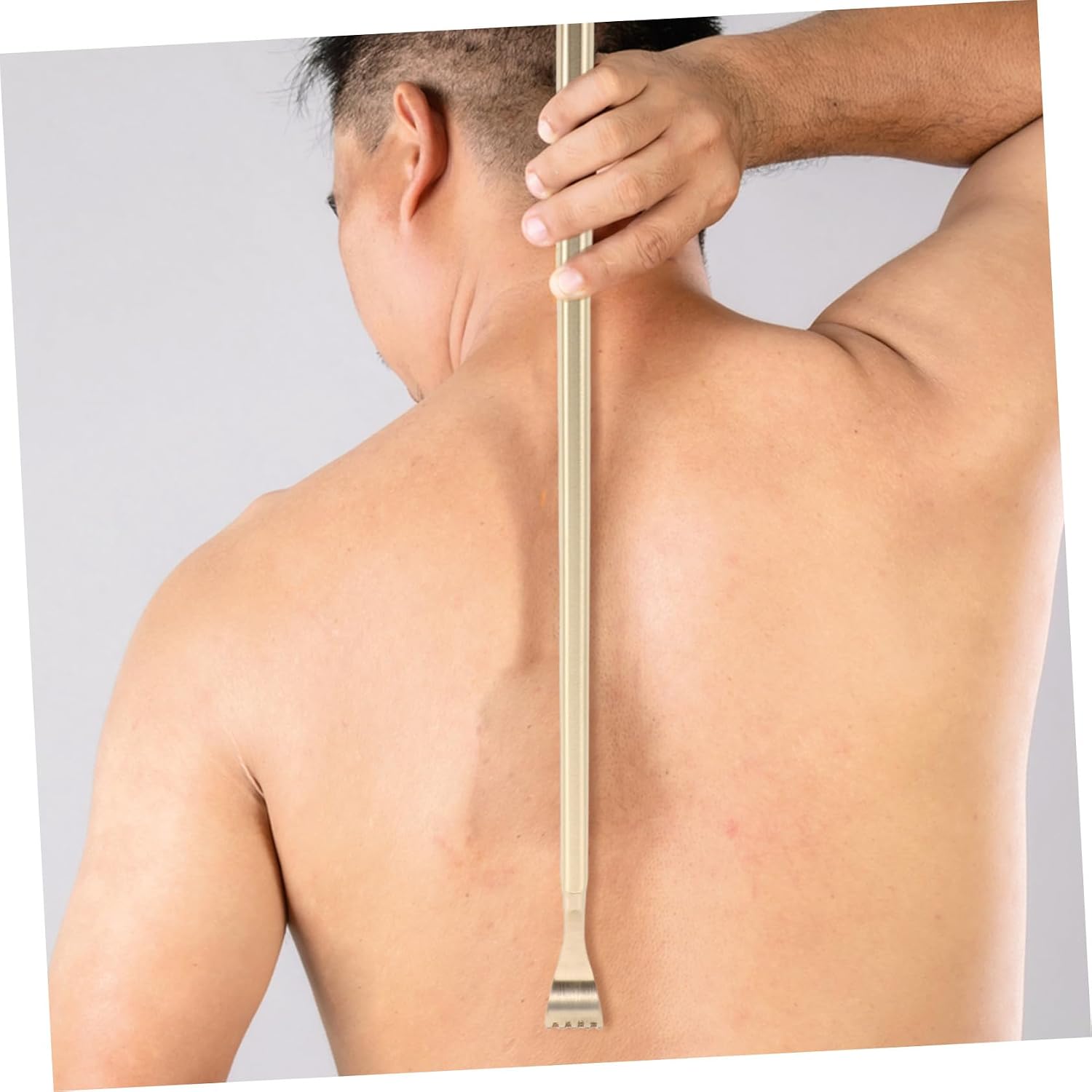 Long Handled Copper Back Scratcher for Men Women Seniors Pure Copper Itch Relief Tool with Smooth Scratching Winter-Friendly Massage Stick for Self Use and Relaxation