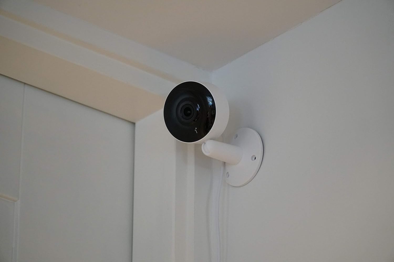 🔥 Flash Sale Arenti Indoor Wi-Fi Smart Home Security Camera with Human Motion Detector, Night Vision, 2-Way Audio, 3MP/2K UHD, Compatible with Alexa & The Google Assistant, White, One Pack with SD Card - IN1T