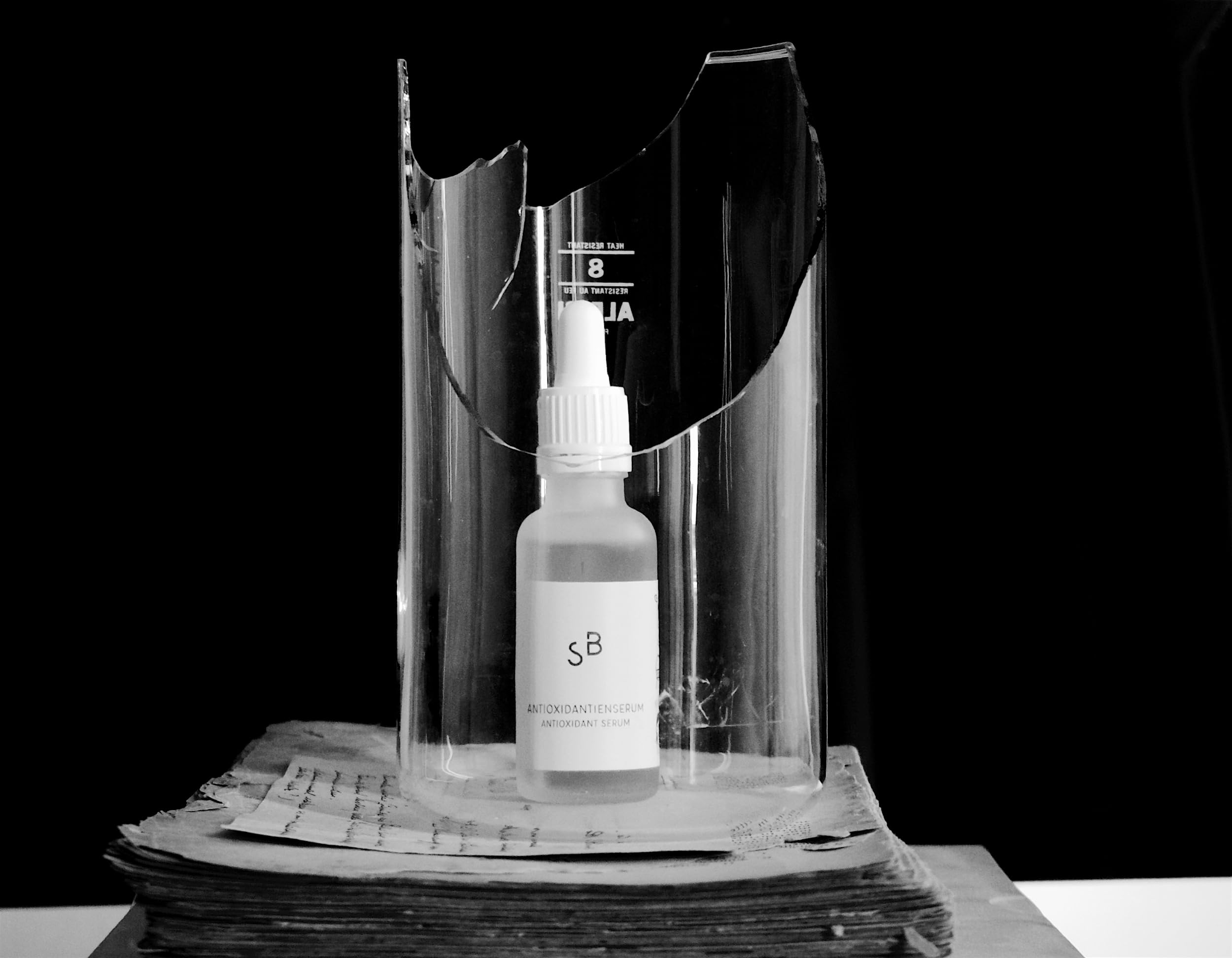 Studio Botanic Antioxidantienserum – antioxidative Gesichtspflege mit BIO-Granatapfel und Grüner Tee Extrakt – 30 ml Pipettenglasflasche – 100% Rein Natürlich – Zertifizierte Vegane Naturkosmetik
