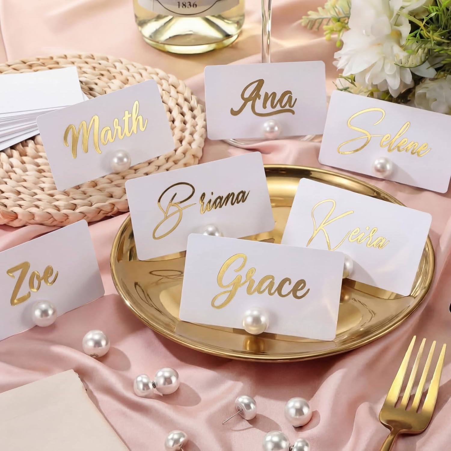 Liliaafar 30 Pack Decorative Pearl Place Card Holders Bulk Elegant Table Name Card Stands Set for Wedding, Table Setting, Buffet Food Labels Business, Name Tag (White)
