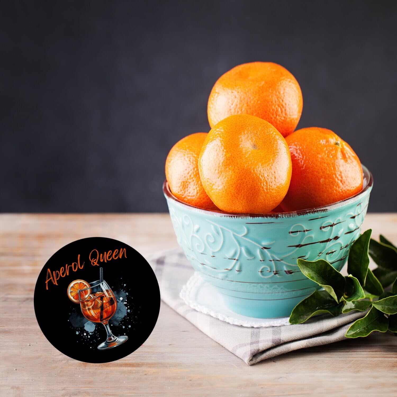 Aperol Queen Magnet with Bottle Opener Round Drinking Glass Charm Cocktail Glass Highlight Orange Aperitif Lovers Alcohol Summer Drink Accessory