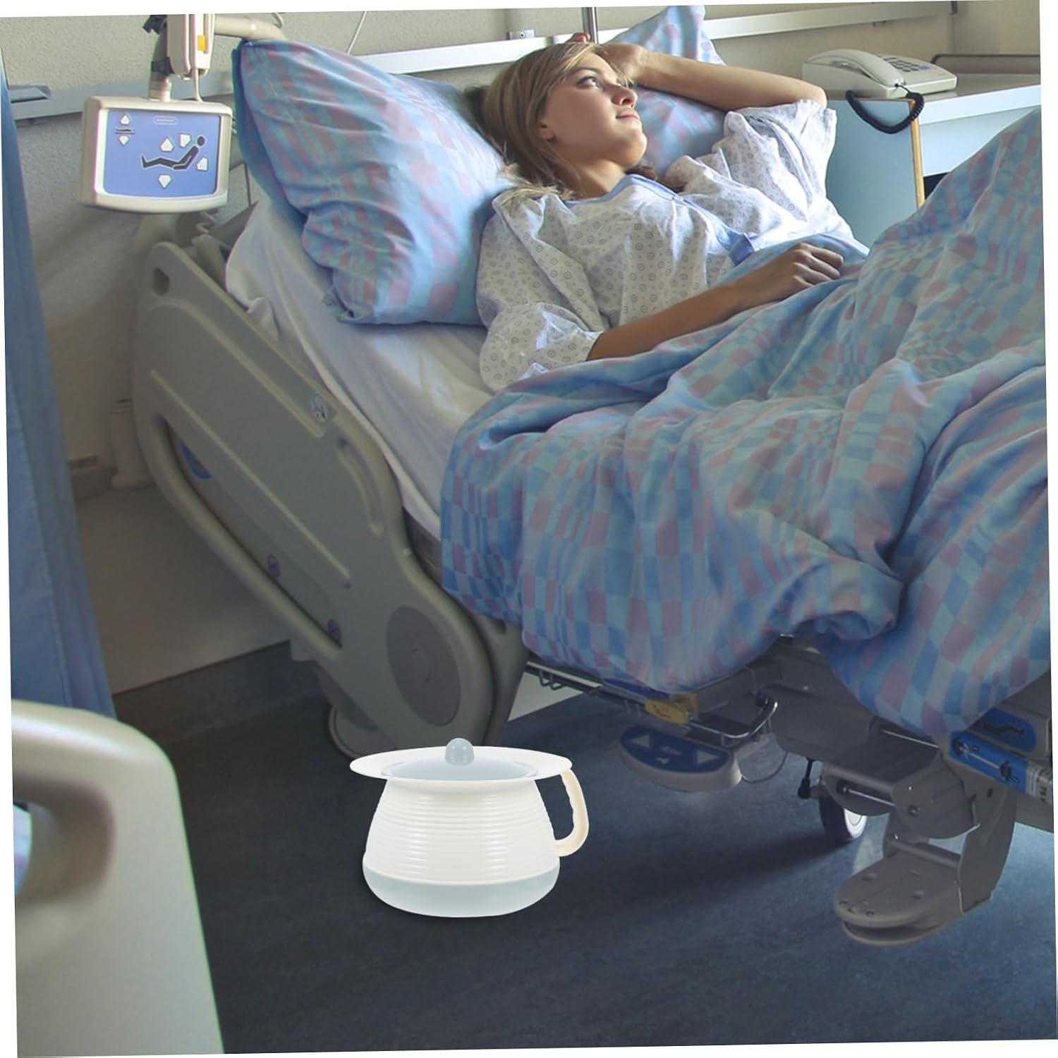 1 Set Portable Spittoon with Lid Covered Chamber Pot Urinal for Home Hospital Adults Elderly Pregnant Travel Use