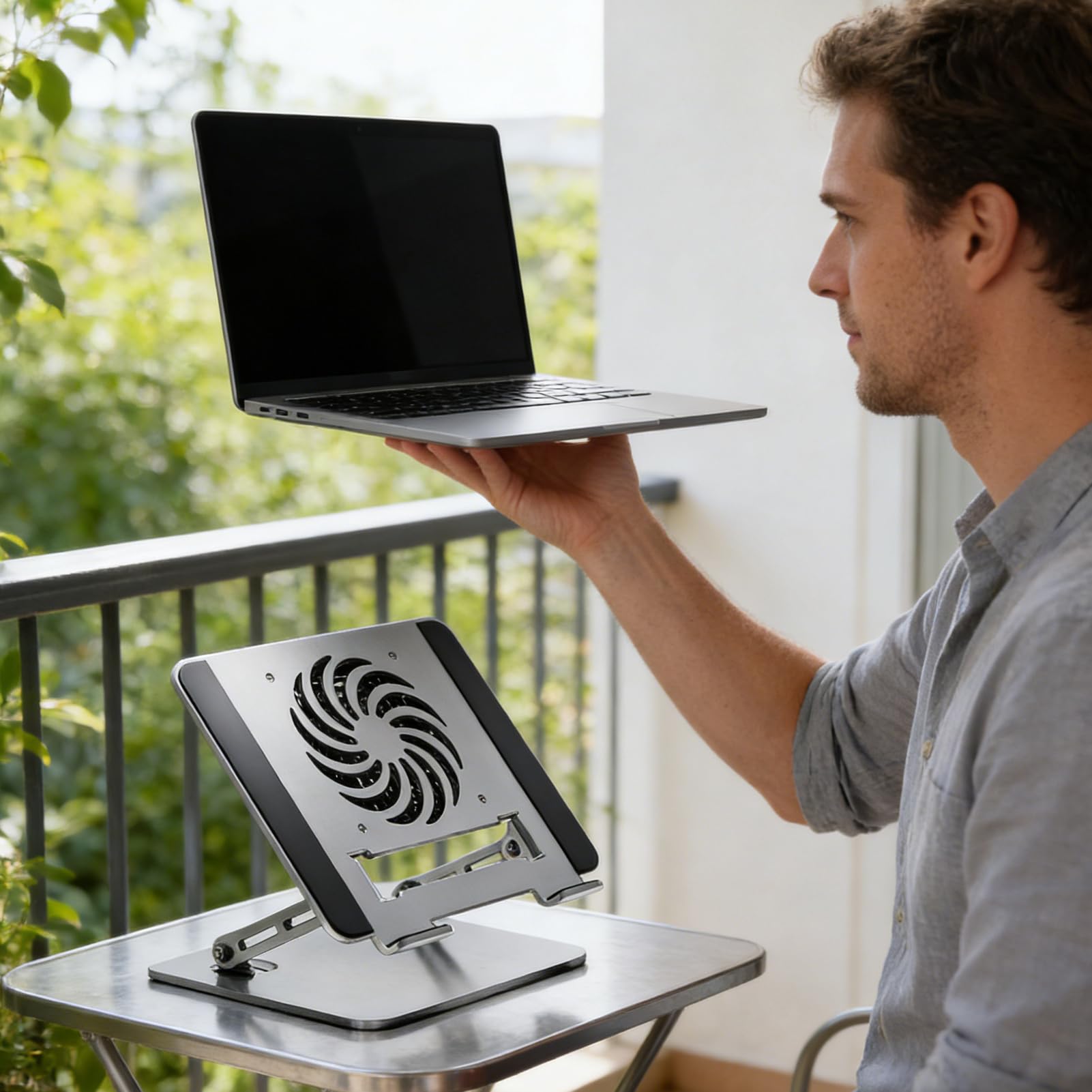Supporto Laptop con Ventola e Altezza Regolabile 'Alzata | Supporto in Metallo Pieghevole per Notebook per Tablet Notebook Tavolo Divano Scaffale Viaggio Ufficio Casa Lettura