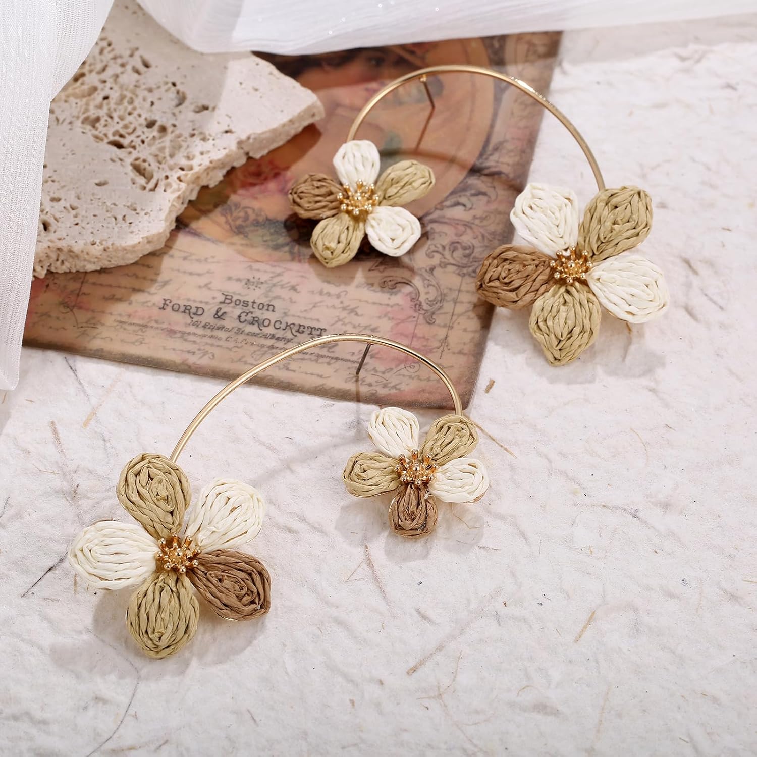 Raffia Flower Earrings for Women, Colorful Dangle Tropical Boho Beach Earrings, Lightweight Straw Handmade Jewelry for Vacation - Image 4