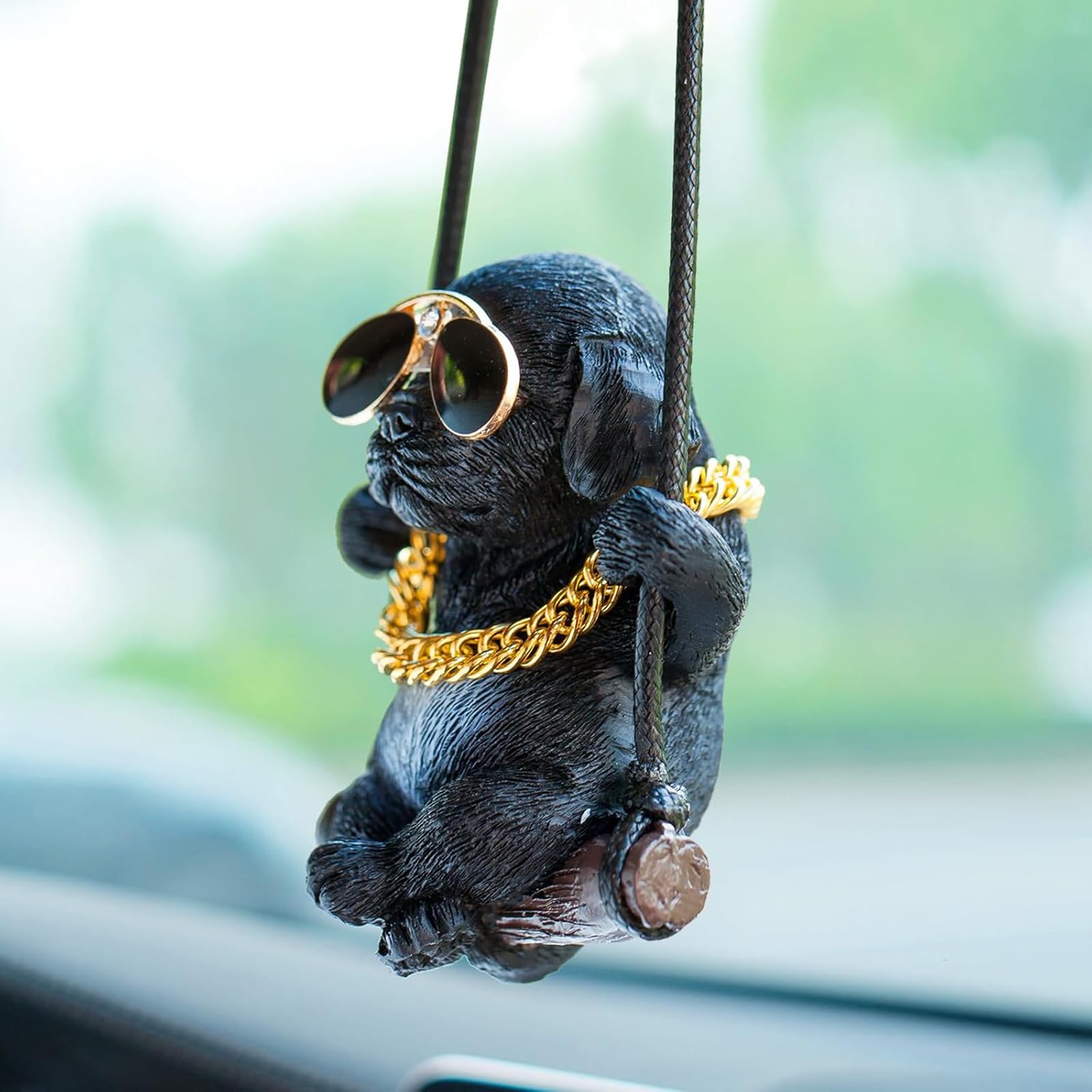 Amazon.co.jp: ブラックラボカーオーナメント:揺れるラブラドール