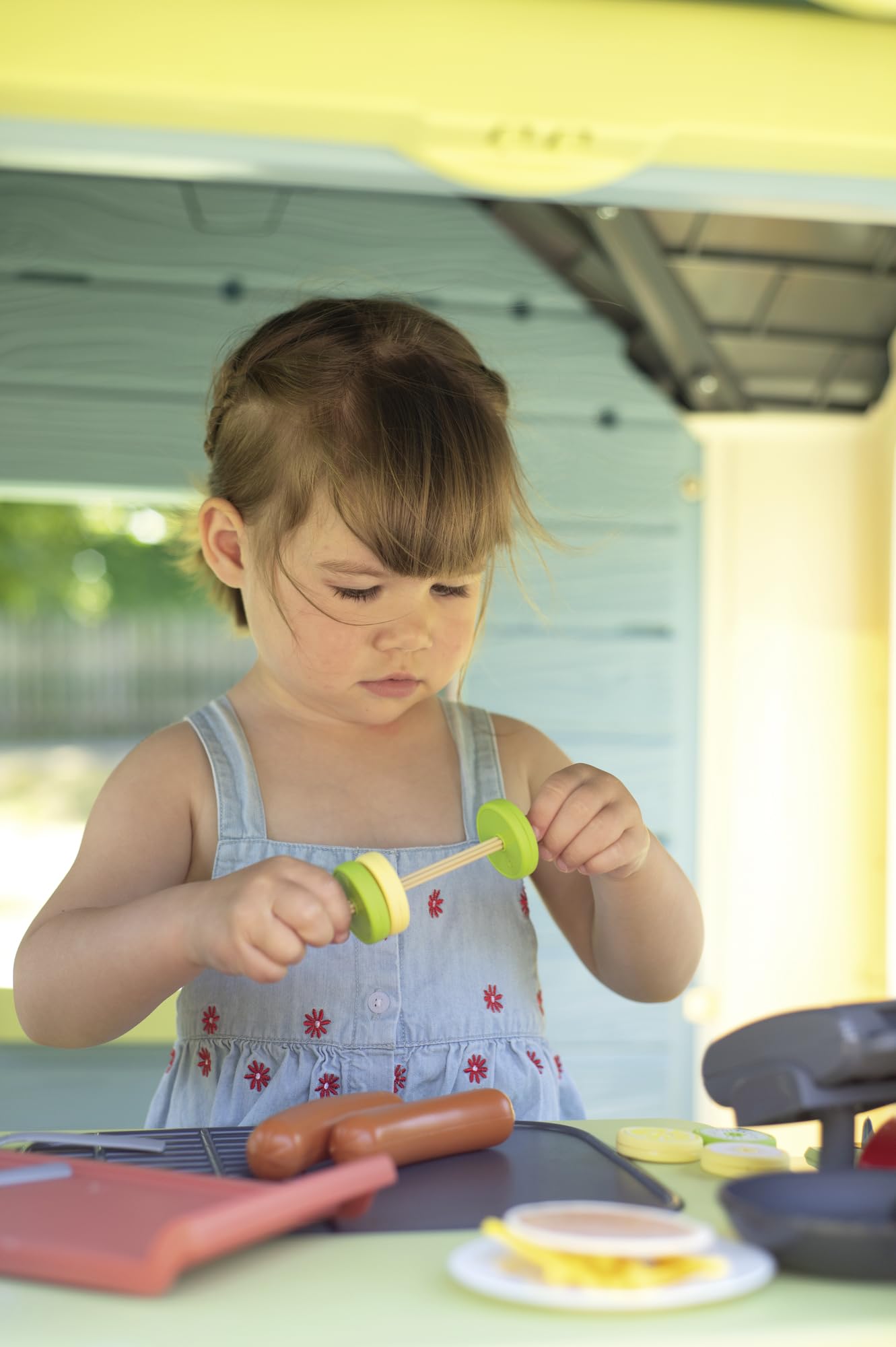 Smoby Life Chef House - Casa Restaurante de Juguete y Cocina para Niños, 48 Accesorios, Caja Registradora, Cocina, Juguete Educativo, protección Anti-UV, Material Reciclado, +2 Años (7600810407)