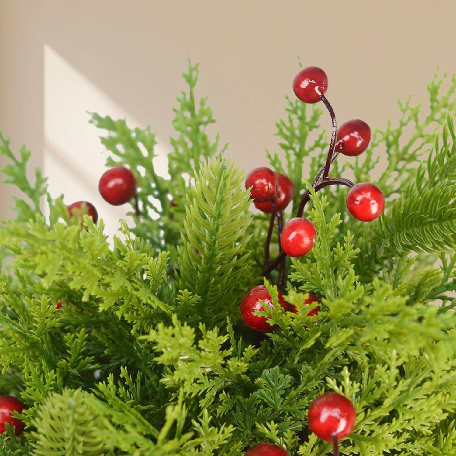 hongxindecheng 38 Pcs Pine Branches with Red Berries And Cypress Grass - 18 Inch Artificial Pine Branches - Real Touch Pine Branches for Vase DIY Flower Arrangement Home Indoor Christmas Decor