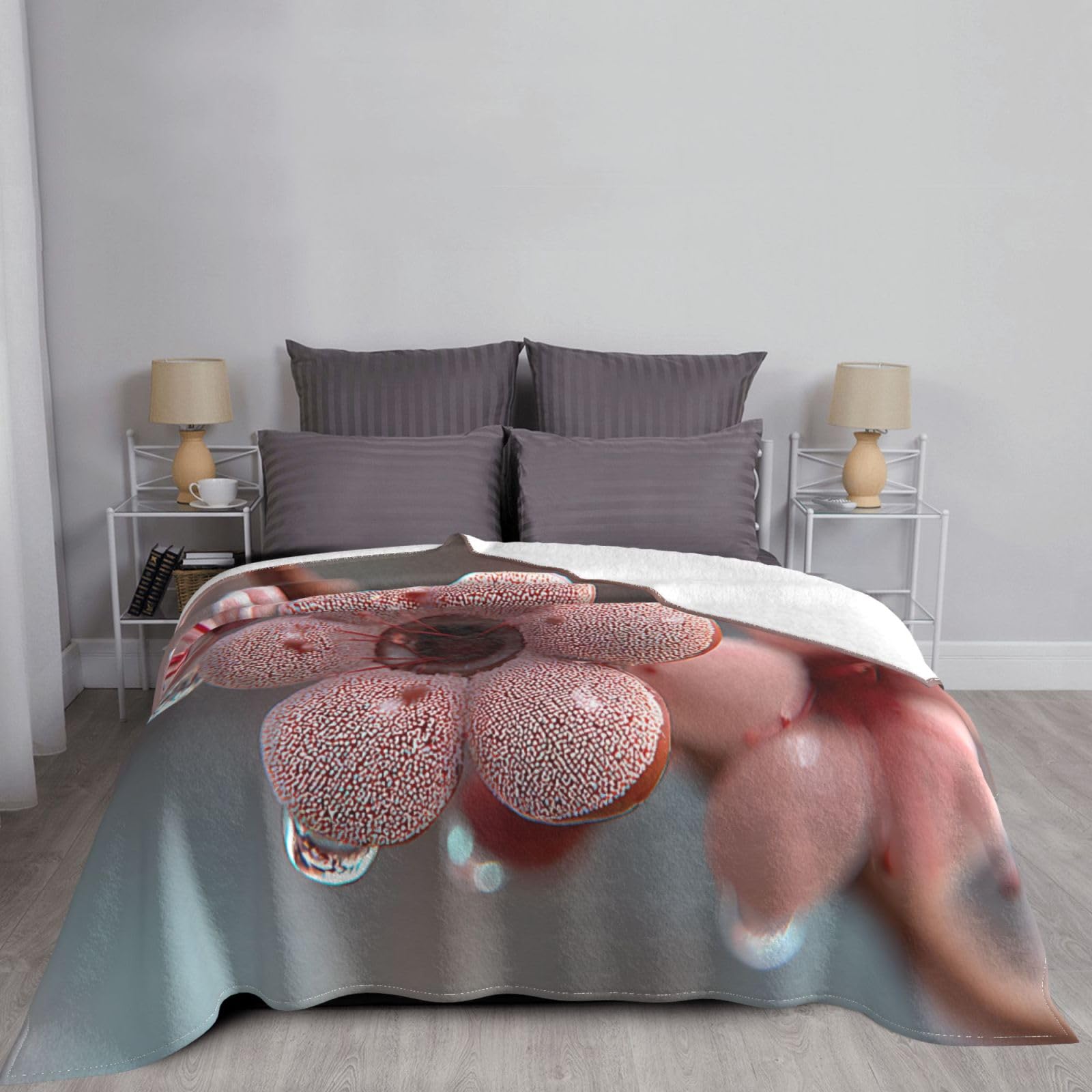 Manta de viaje portátil de 80 x 60 pulgadas, suave, resistente a las arrugas, plegable, exquisito estampado de pétalos de lujo