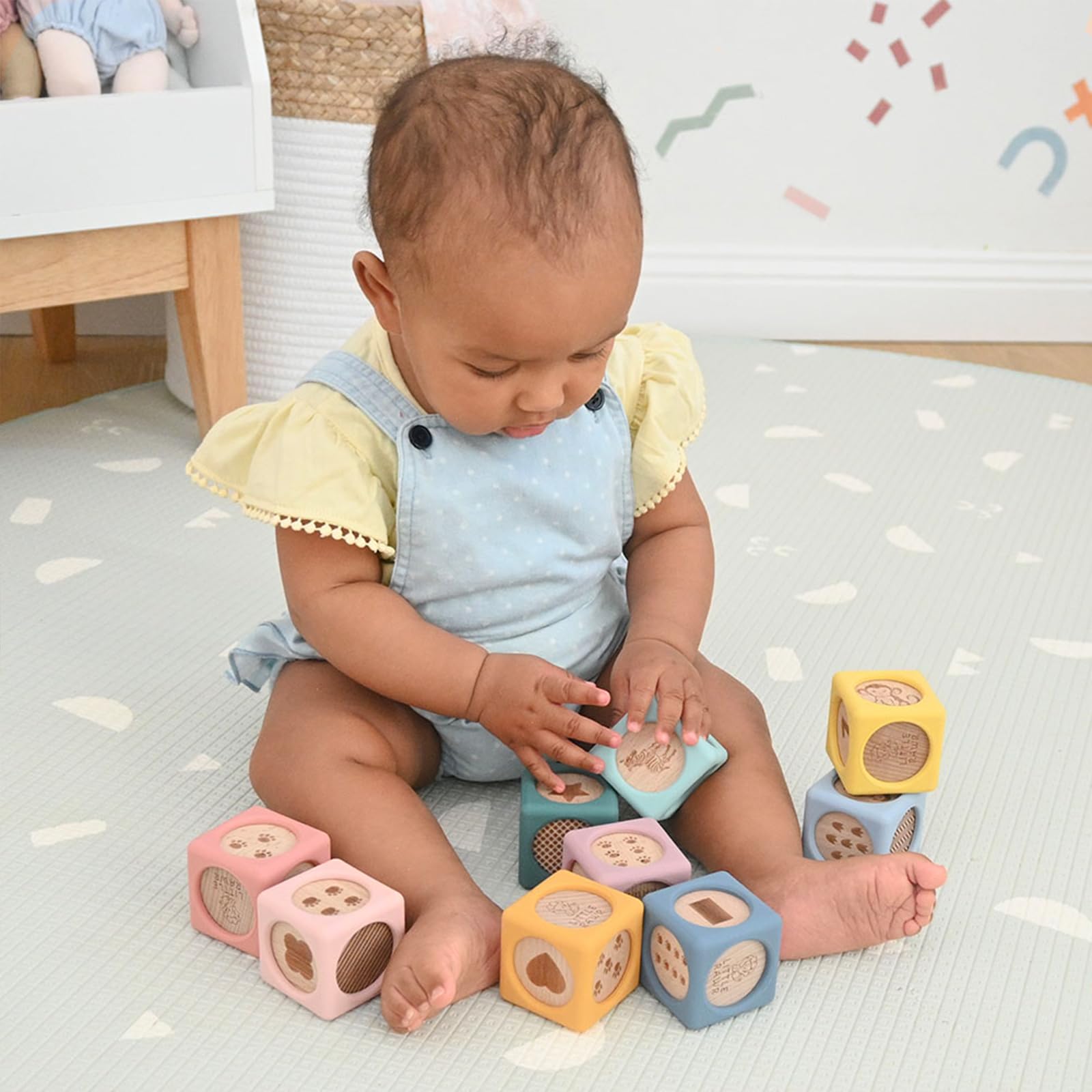 Little Rawr 9 bloques apilables de silicona para niños y madera, juguete de silicona de grado alimenticio con inserciones de madera natural, bloques Montessori masticables suaves para niños
