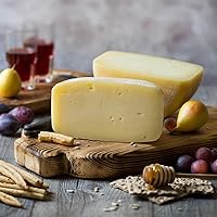 Vista 3 de Pecorino extra envejecido de Reggio Emilia Appenines 2 lbs - 0.9 kg - EMILIA FOOD LOVE Selected with love in Italy (Extra Aged, media rueda de queso)